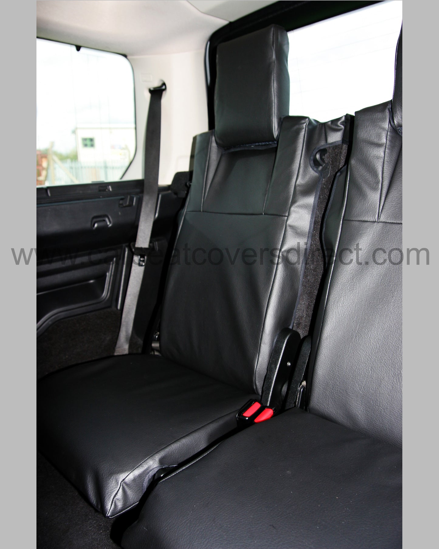 Land Rover Discovery Seat Covers - Black Leatherette (3rd Generation)