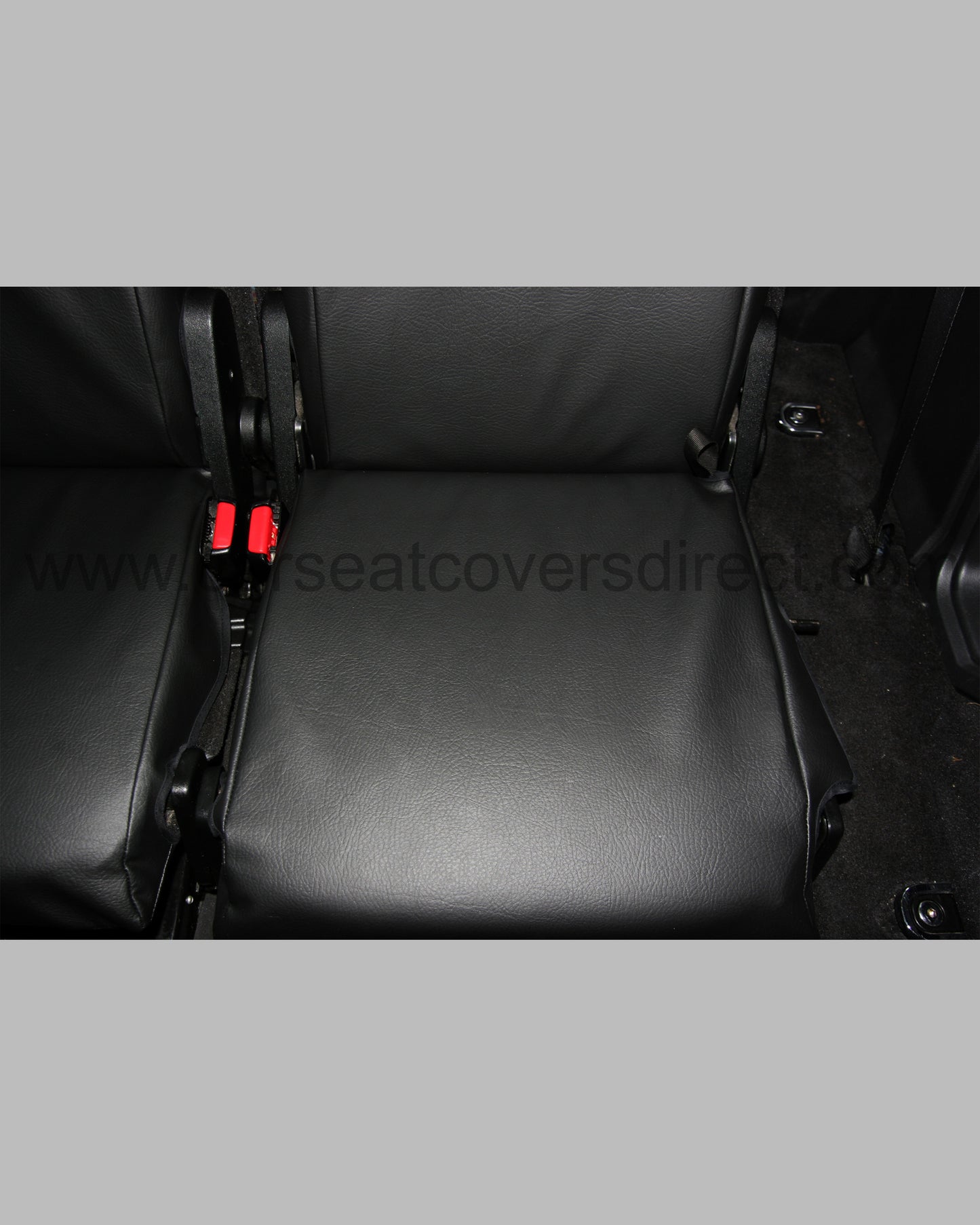 Land Rover Discovery Seat Covers - Black Leatherette (3rd Generation)