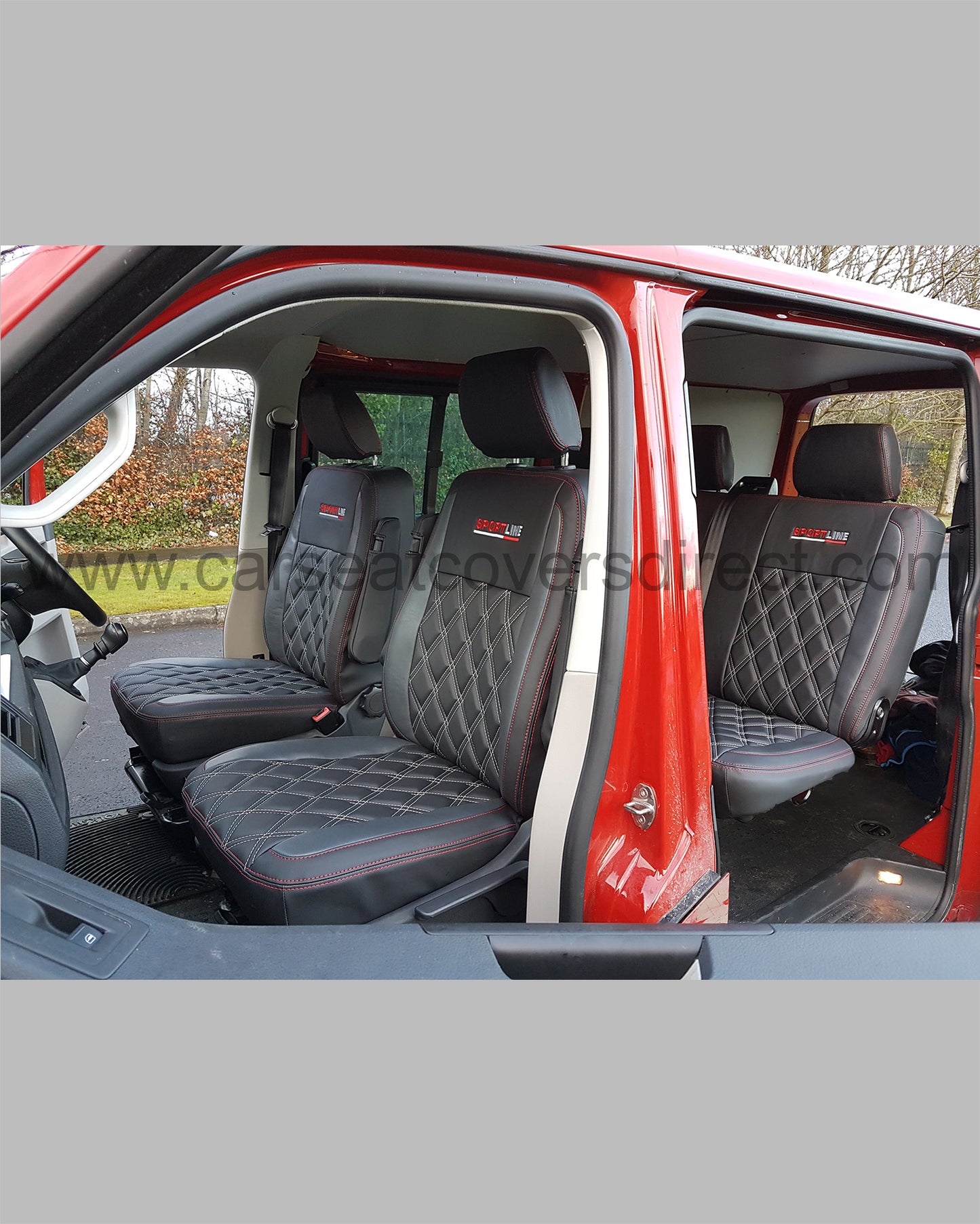 Volkswagen Transporter T5 & T6 Kombi  (5 Seats)  Black & Grey