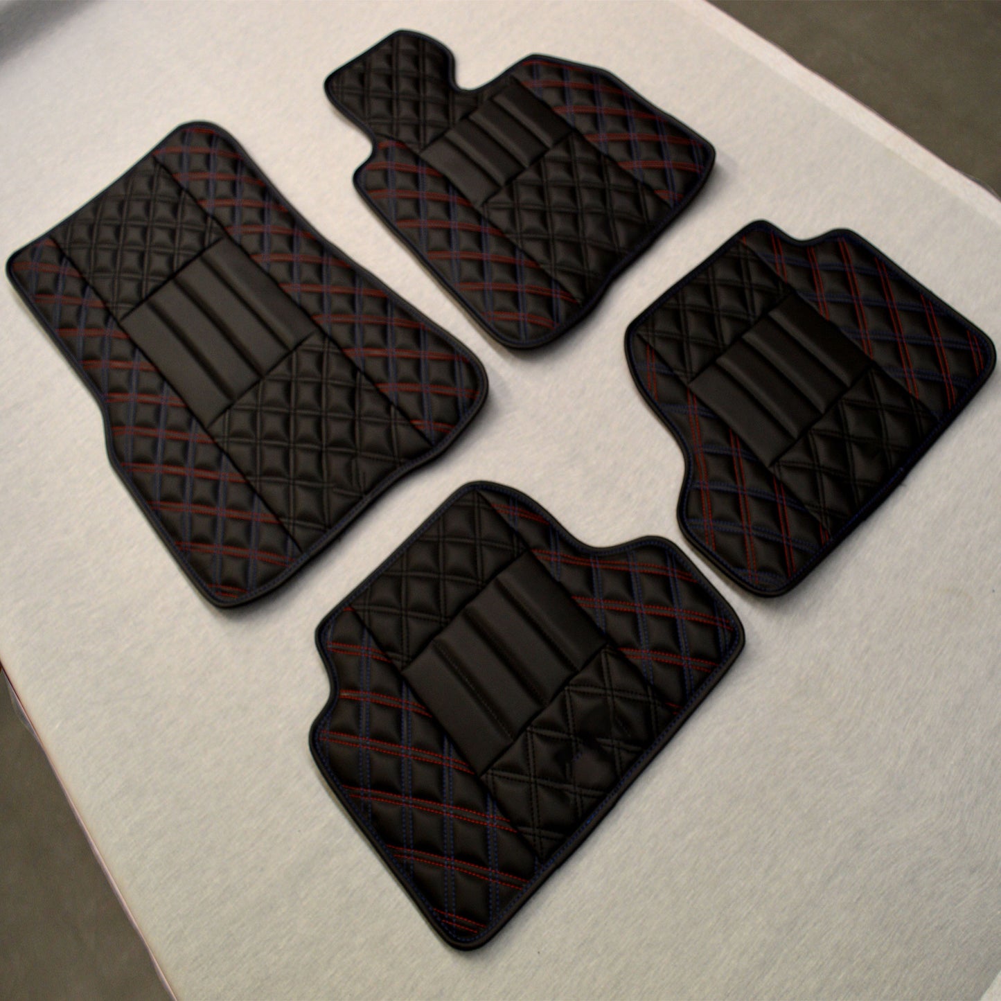 BMW 4 Series M Sport Luxury Floor Mats - Black Quilted Diamond Diamonds