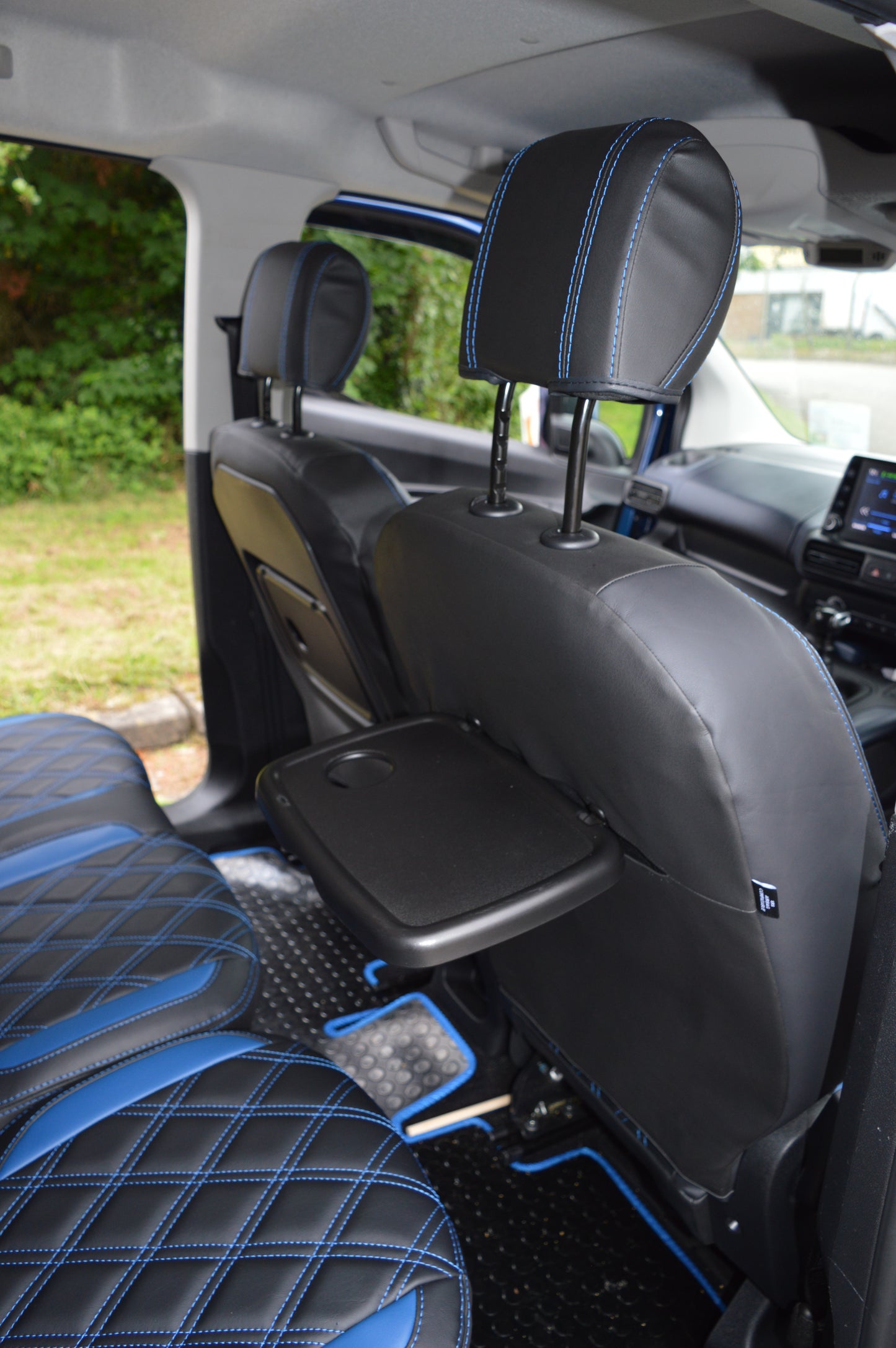 Citroën Berlingo Multispace Seat Covers (2008+) | 5 Seater | Black & Blue Leatherette | Custom Made to Order