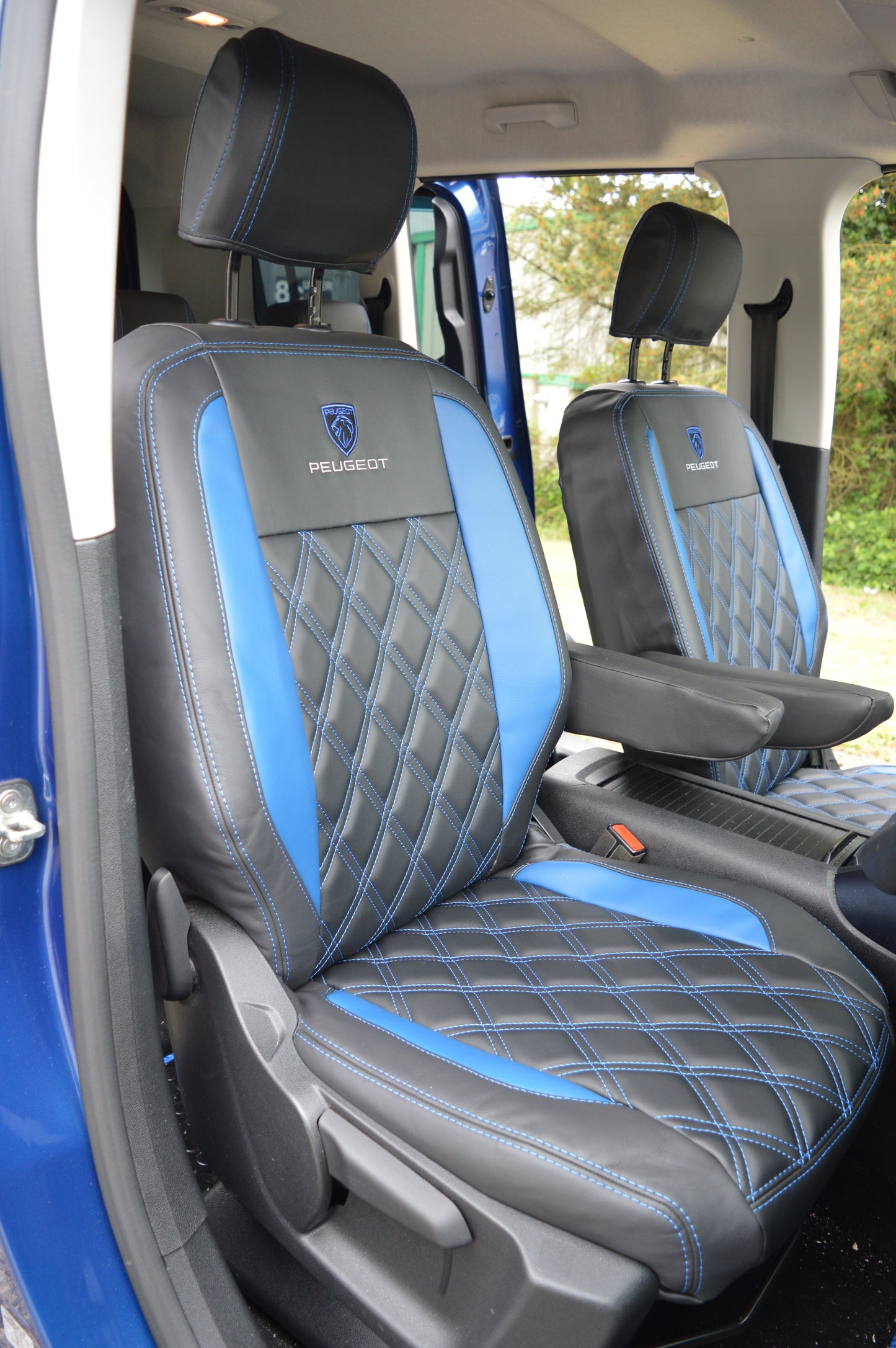 Citroën Berlingo Multispace Seat Covers (2008+) | 5 Seater | Black & Blue Leatherette | Custom Made to Order