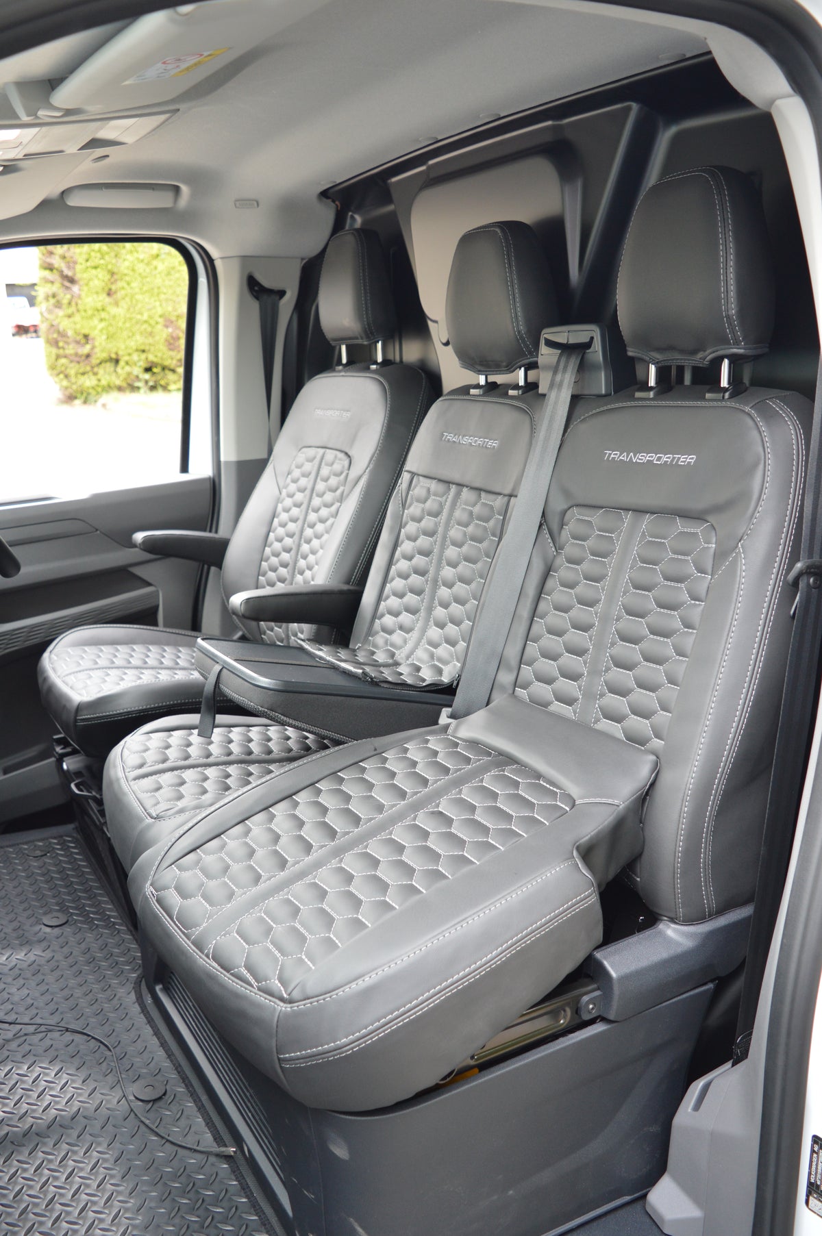 Volkswagen Transporter T7 Seat Covers | Black Leatherette with Honeycomb Face Panels & Silver Reinforced Stitching | 2024–Present | Custom Made to Order