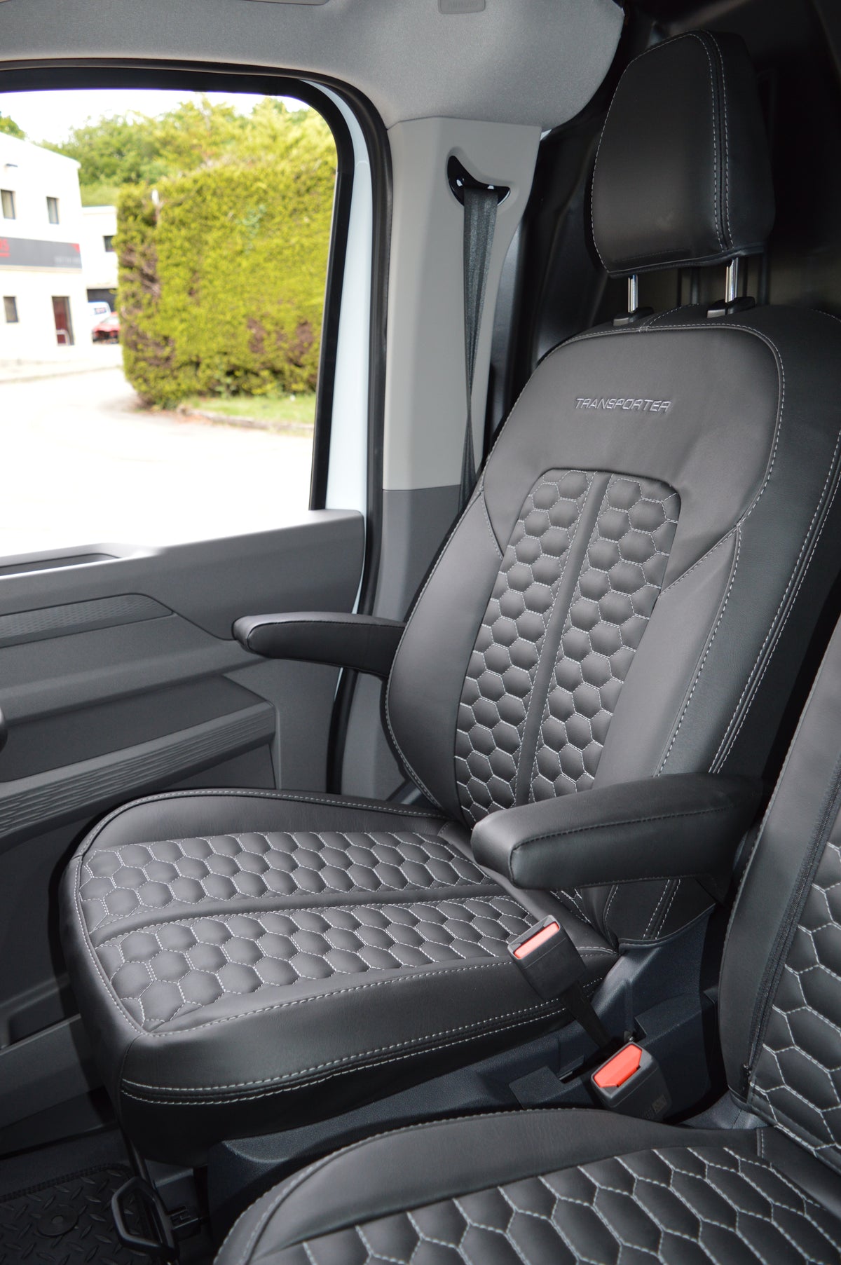 Volkswagen Transporter T7 Seat Covers | Black Leatherette with Honeycomb Face Panels & Silver Reinforced Stitching | 2024–Present | Custom Made to Order