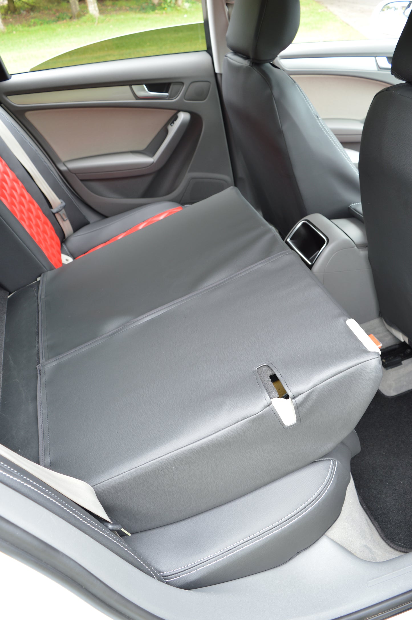 Audi A4 B8 Seat Covers (2008–2015) | Black & Red Leatherette Diamond Stitching | Custom Made to Order