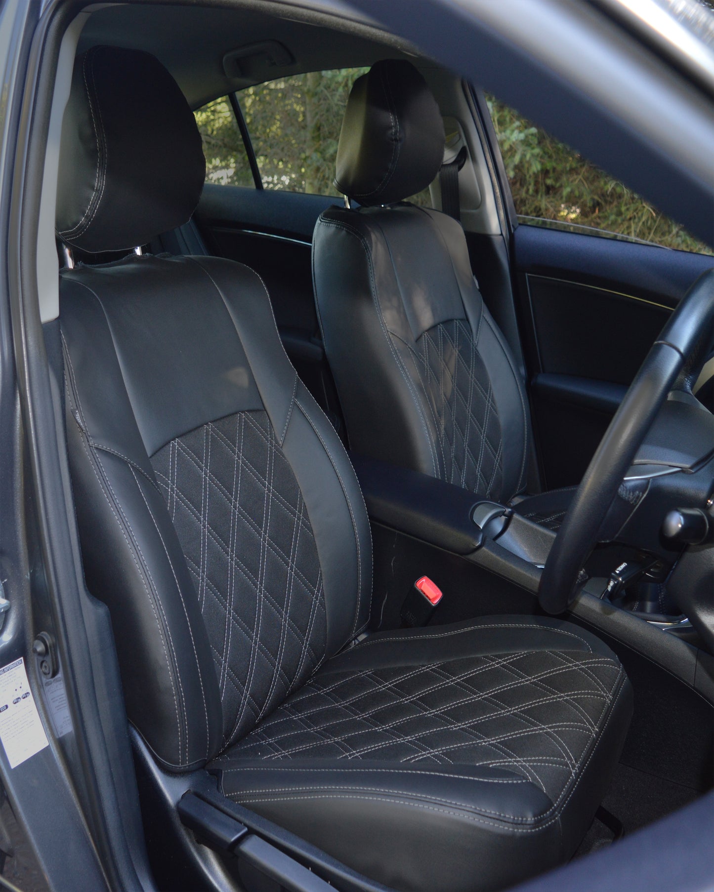 Toyota Avensis Leather & Cloth Seat Covers 2009 - 2015