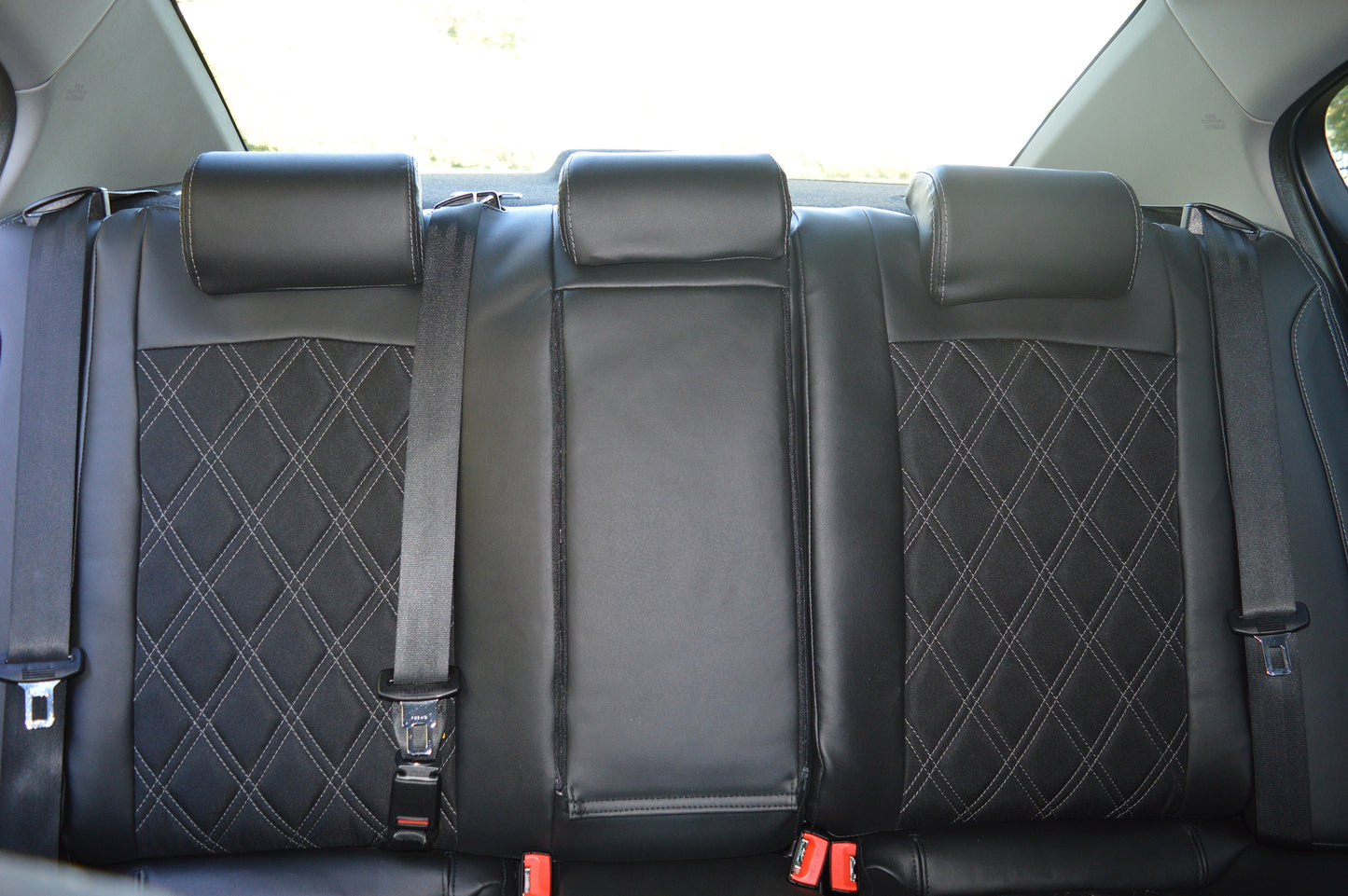 Toyota Avensis Leather & Cloth Seat Covers 2009 - 2015