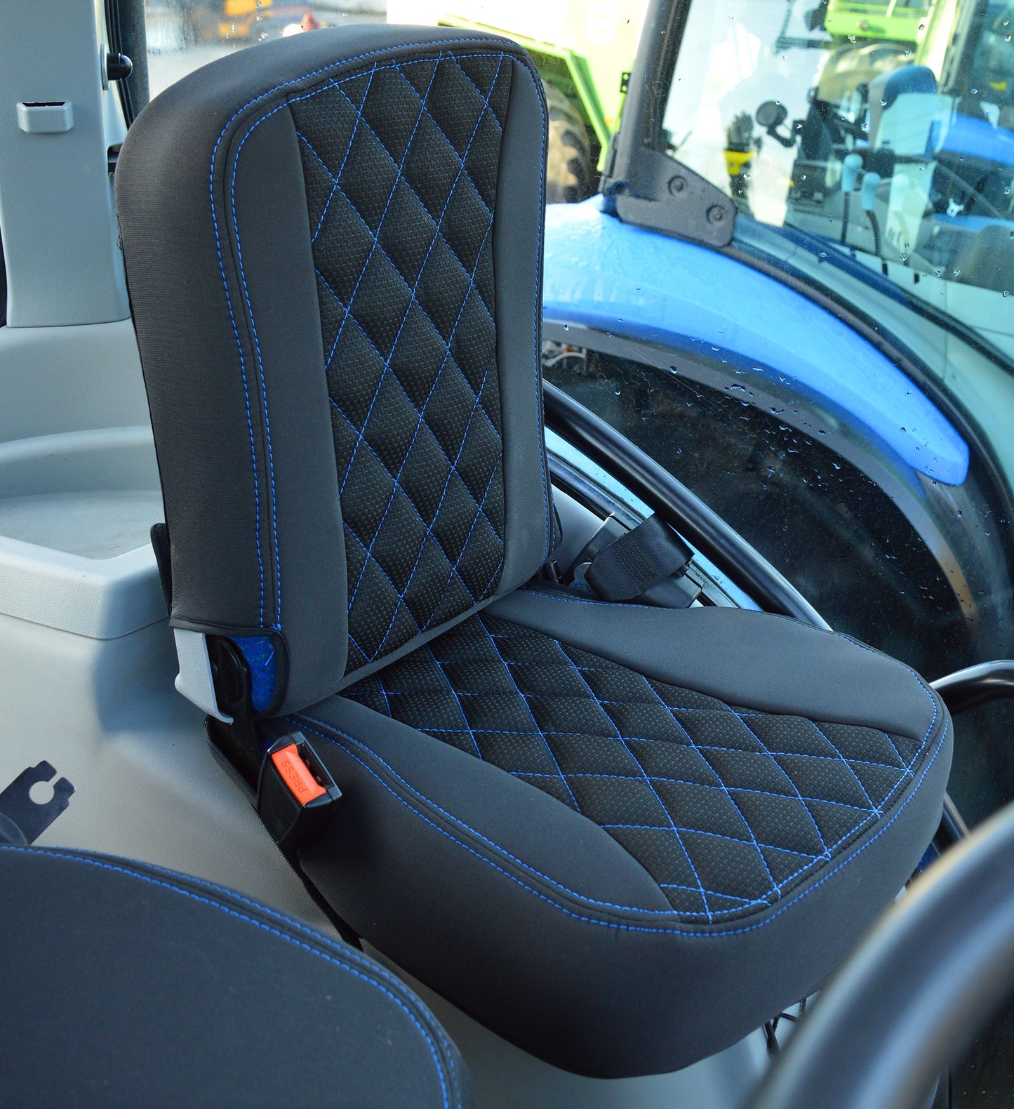 New Holland Tractor Tailored Seat Covers For Grammer Maximo Dynamic Seat and Passenger Side Seat