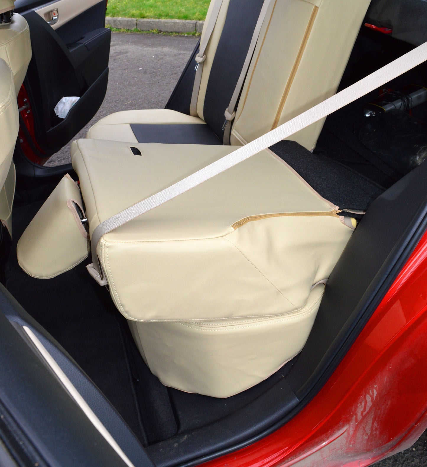 Toyota Corolla E170 11th Gen Tailored Car Seat Covers