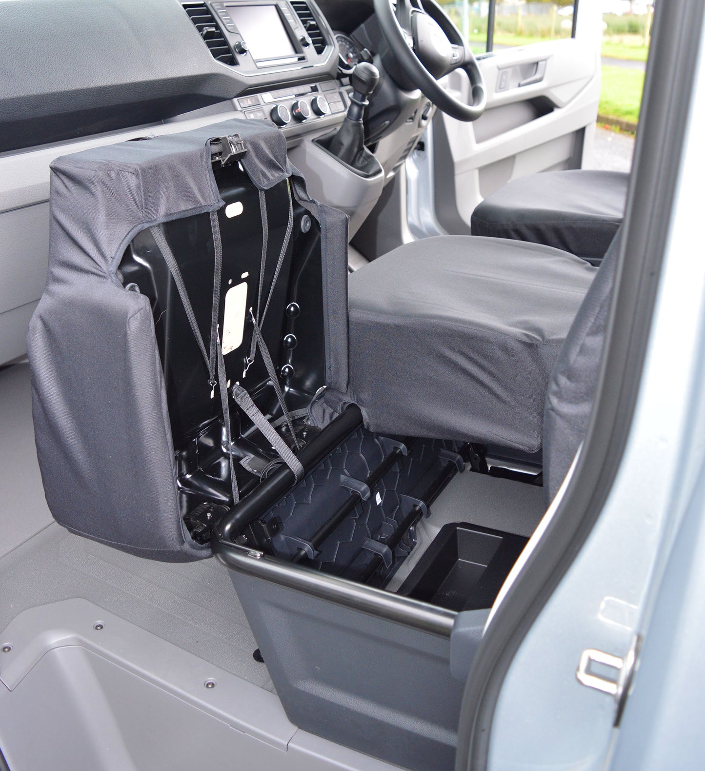Volkswagen Crafter Black Heavy Duty 2017+