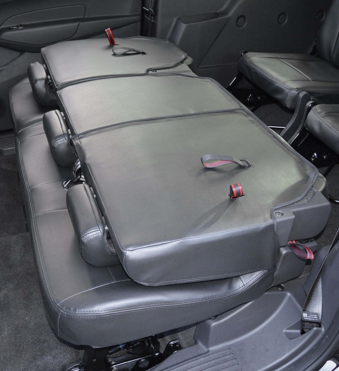 Ford Transit Connect Crew Van Waterproof Tailored Seat Covers (5 Seats)