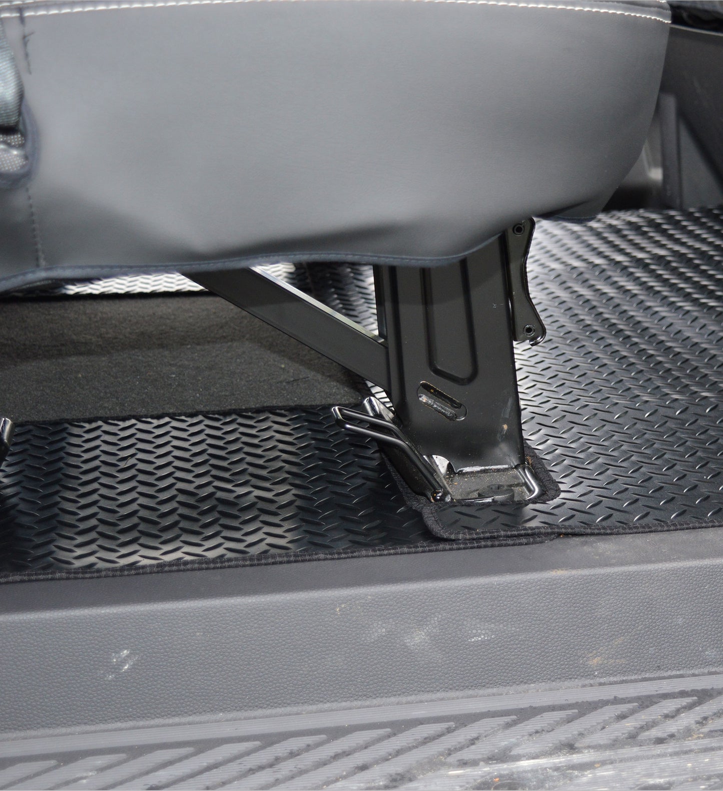 Ford Transit Crew Cab Heavy Duty Rubber Rear Floor Mat