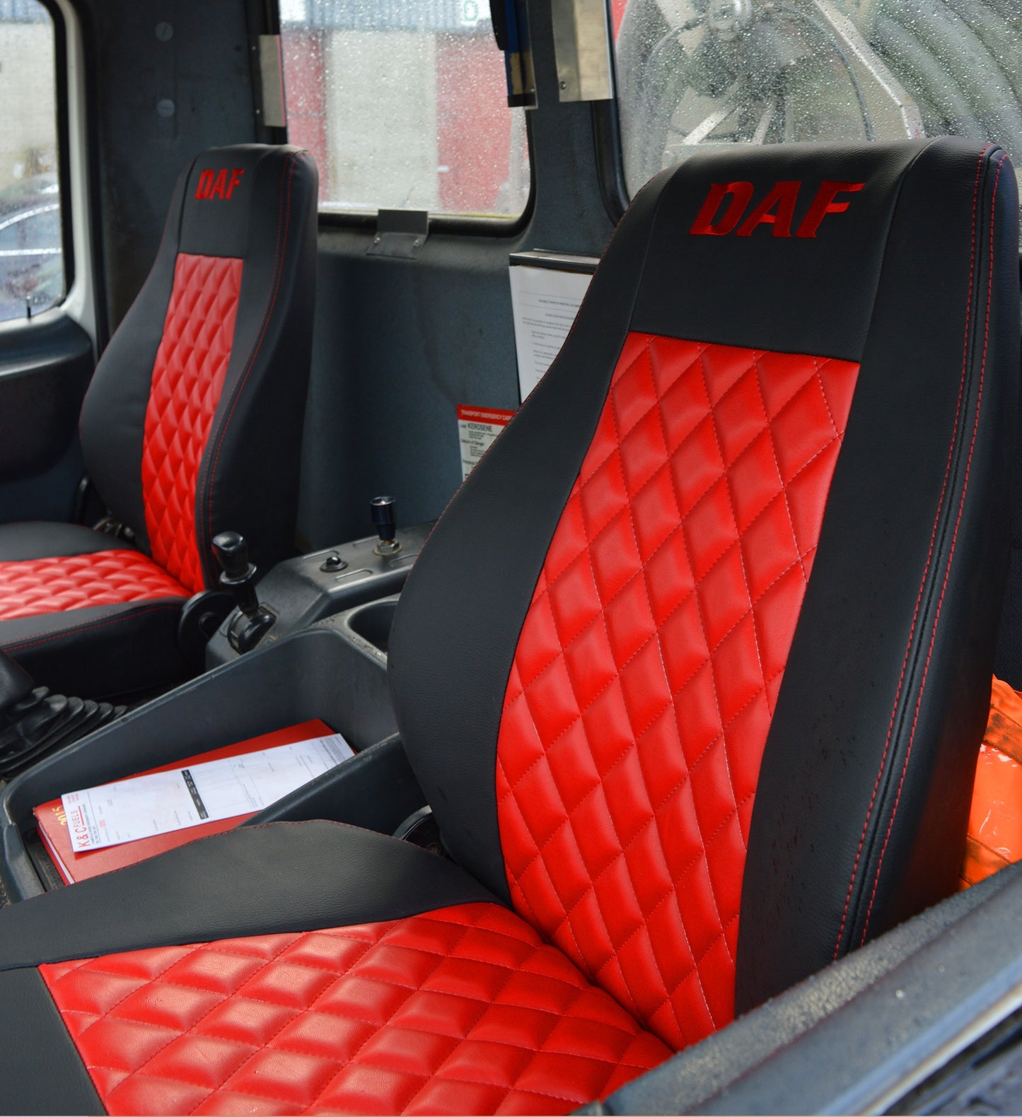 DAF LF Truck Tailored Diamond Quilted Seat Covers