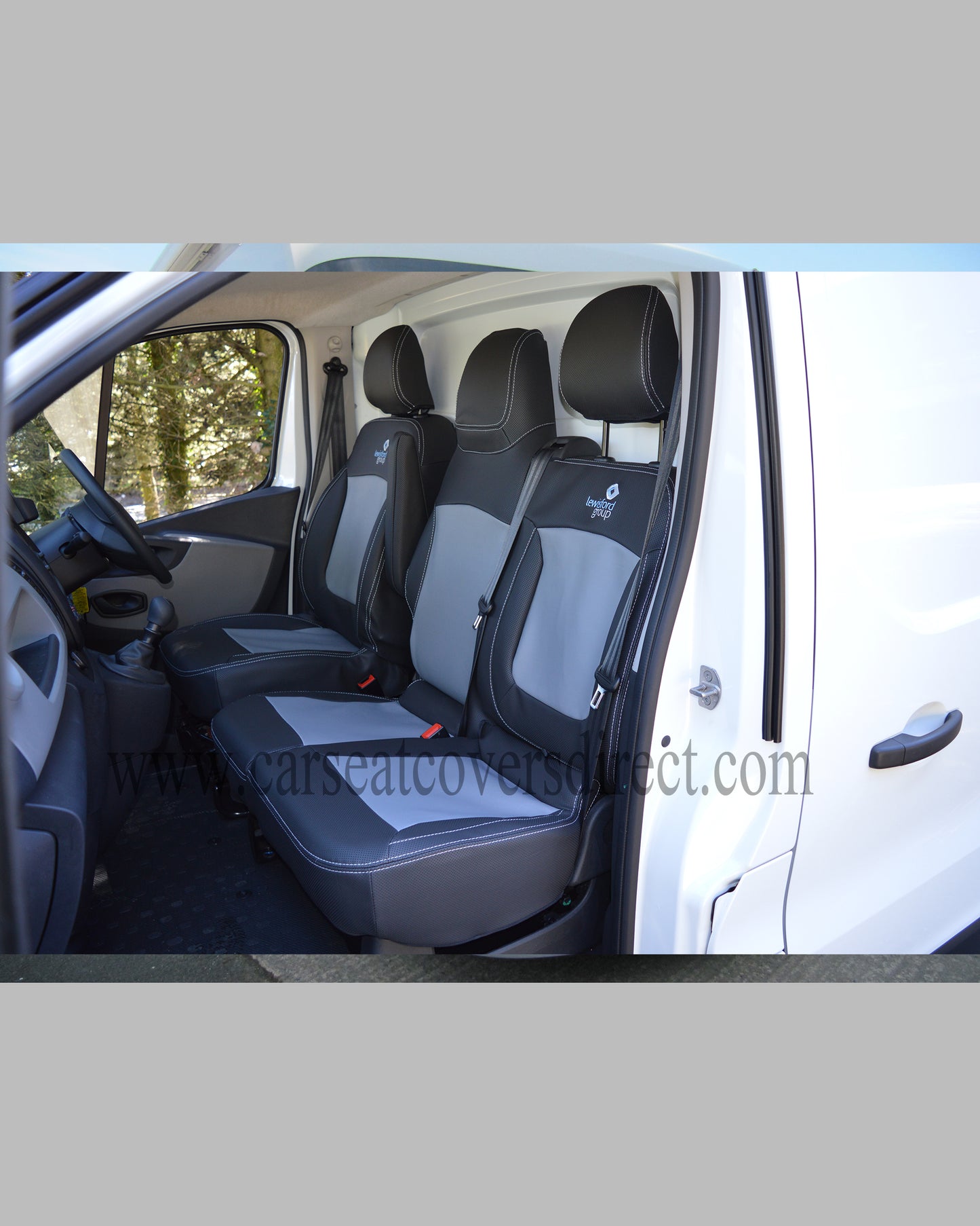 Opel Vivaro 3rd gen black& grey seat covers