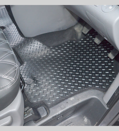 Hyundai - i800 Tailored Front Rubber Mat set.