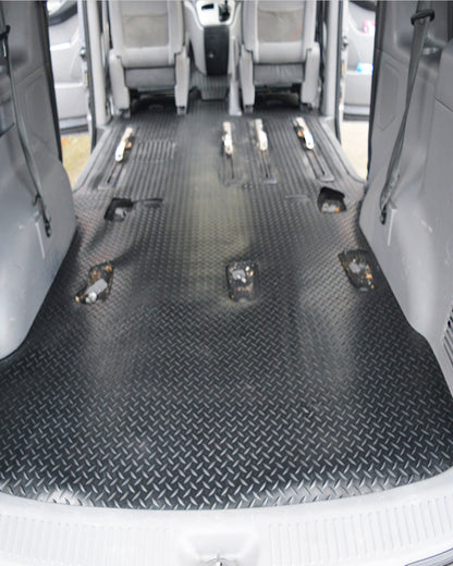 Hyundai - i800 Tailored Load liner Rubber Mat set. Hyundai - i800 Tailored  Rubber Mat.