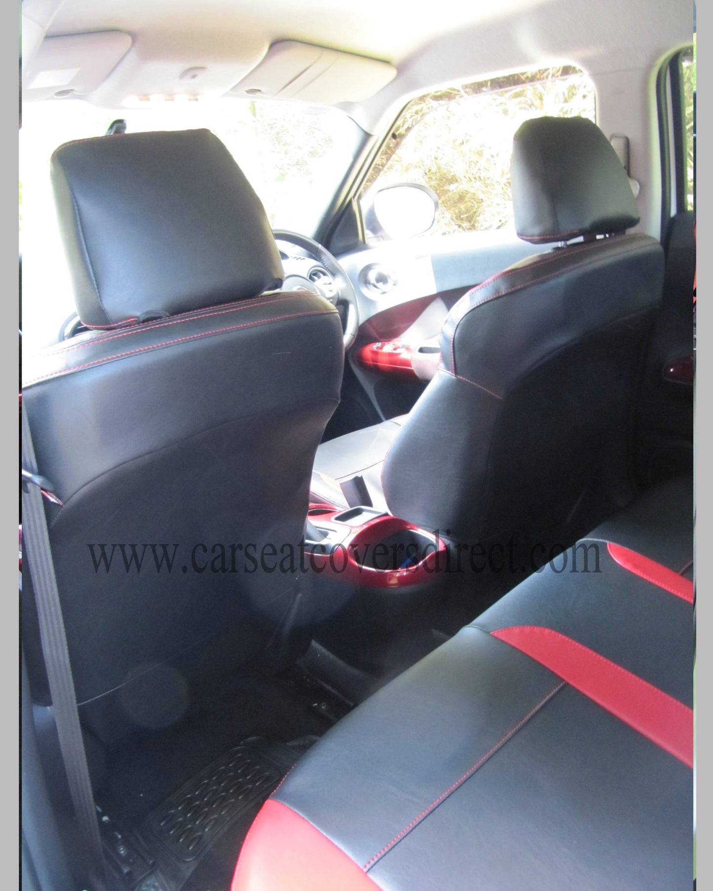 Nissan JUKE Black and Red Seat Covers