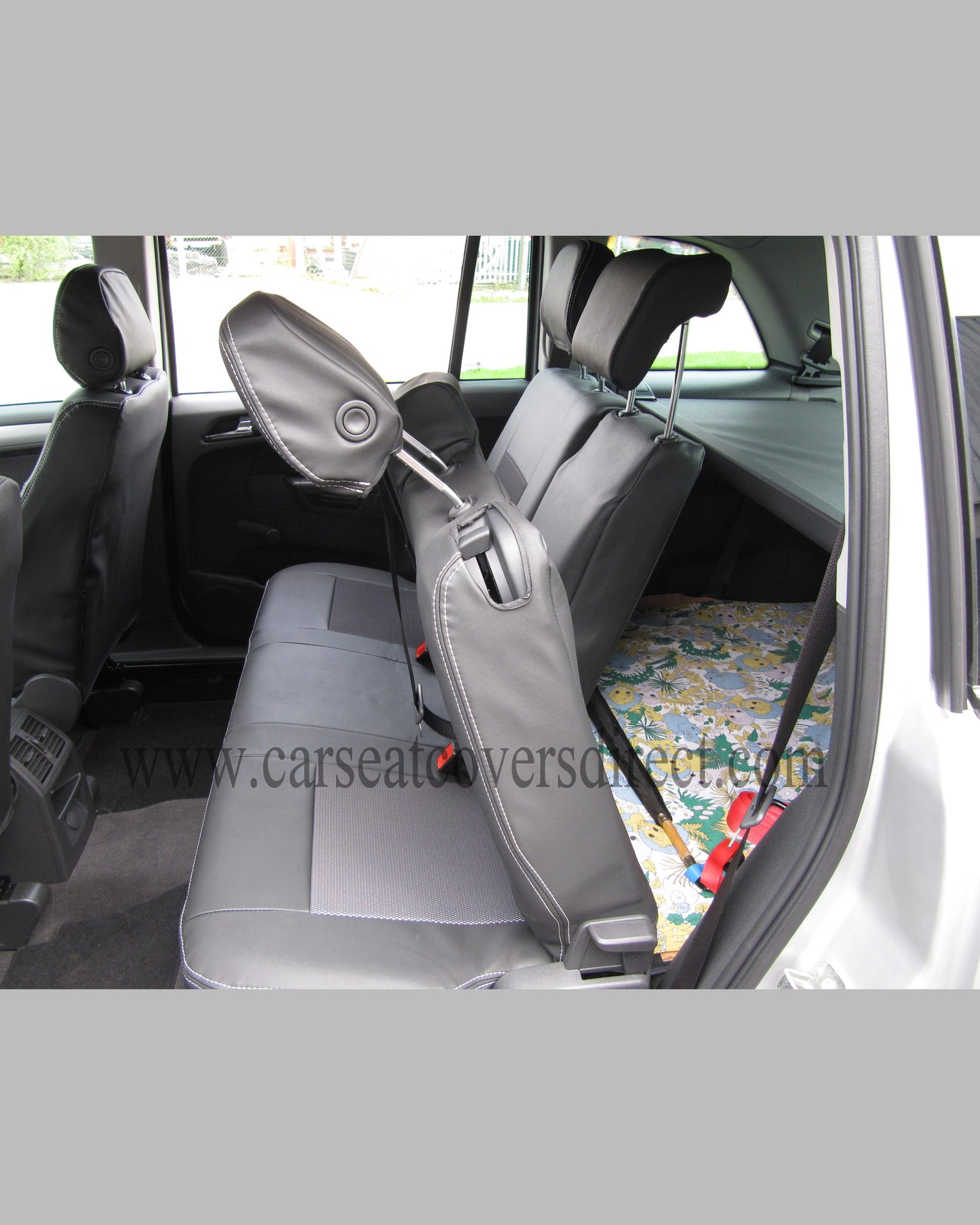 Opel ZAFIRA Leatherette & Cloth Seat Covers
