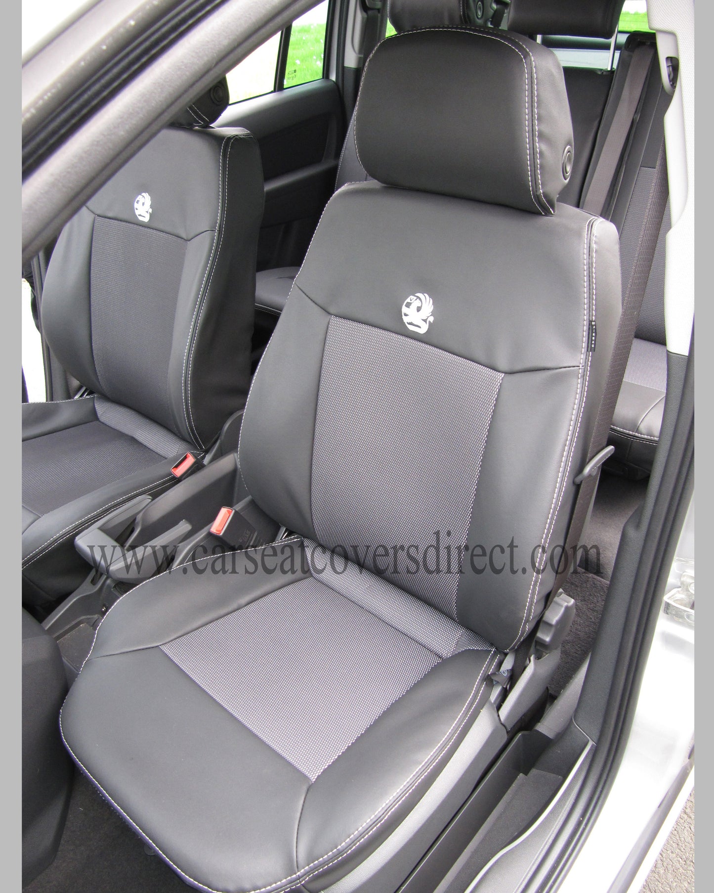Opel ZAFIRA Leatherette & Cloth Seat Covers
