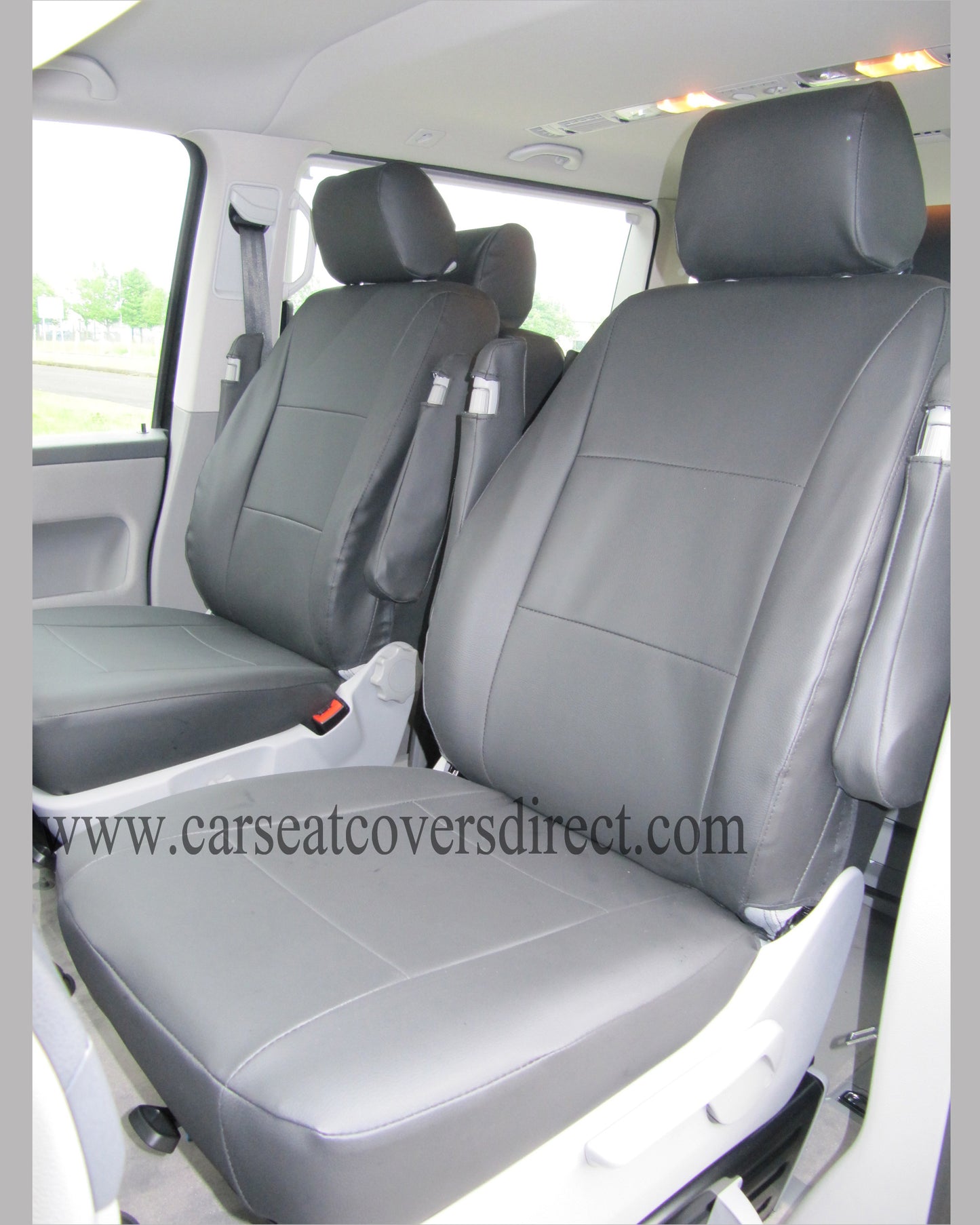Volkswagen Transporter T5 Caravelle Black