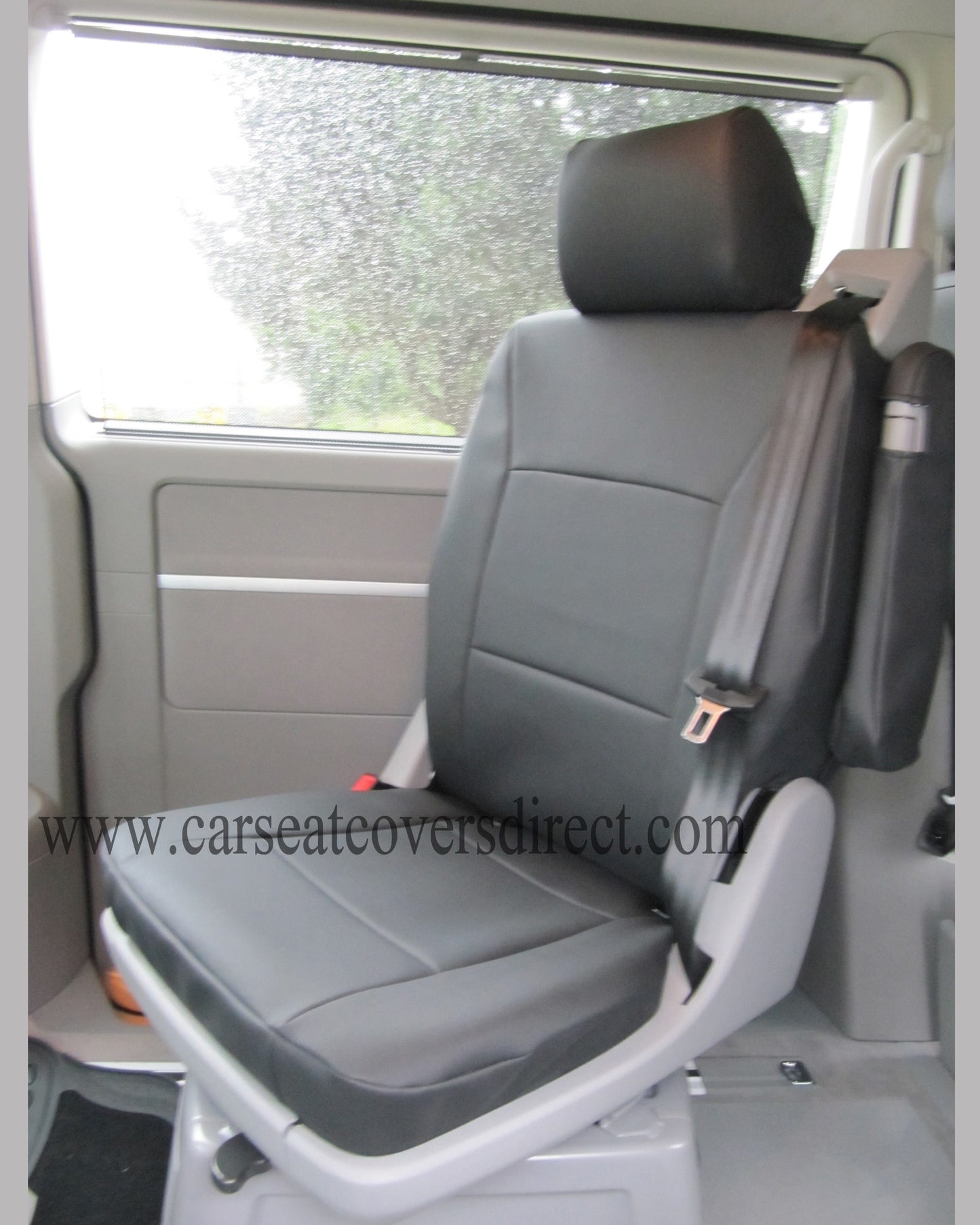 Volkswagen Transporter T5 Caravelle Black