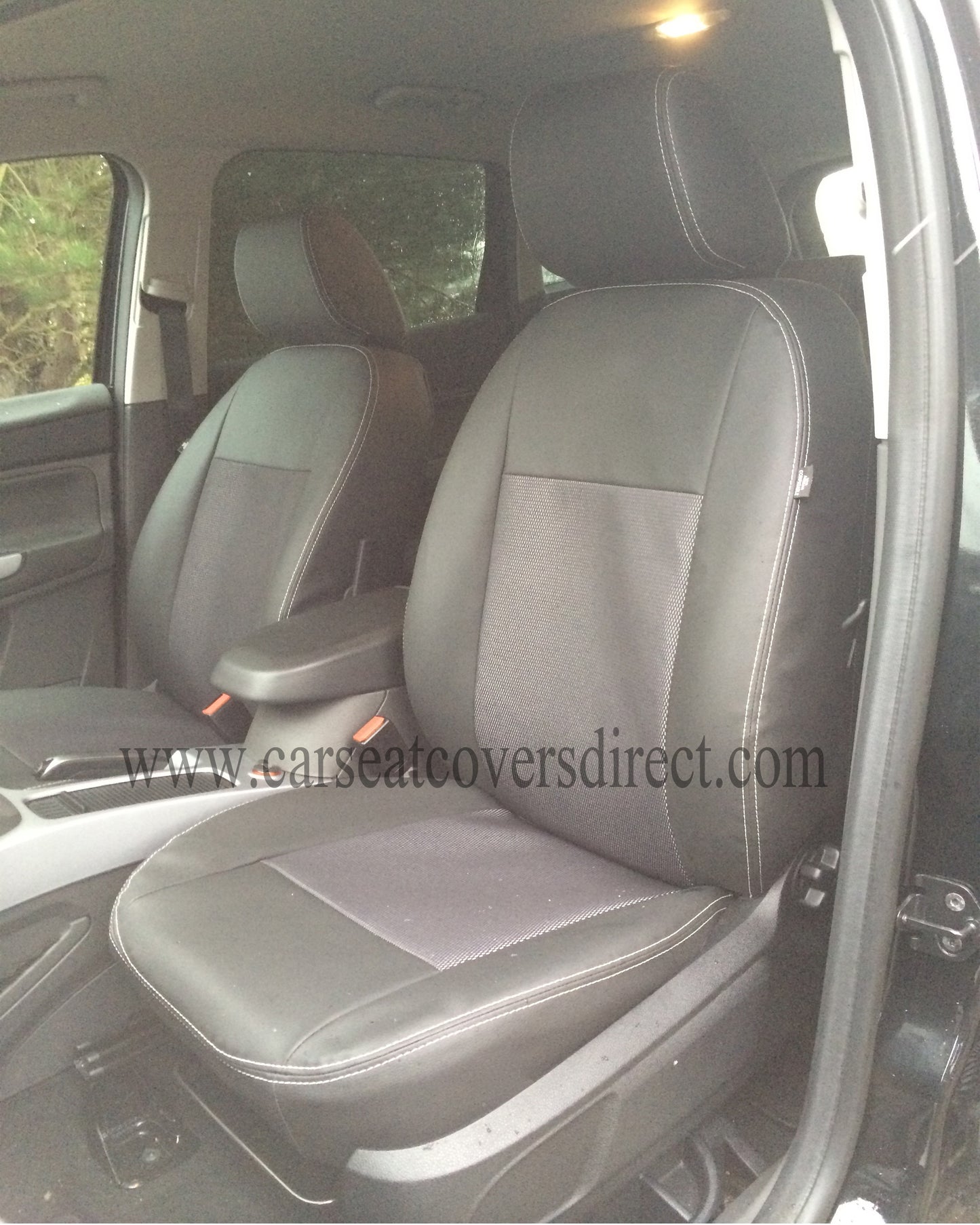 Ford Kuga Seat Covers - Black with Cloth Centres (1st Gen 2008 - 2012)