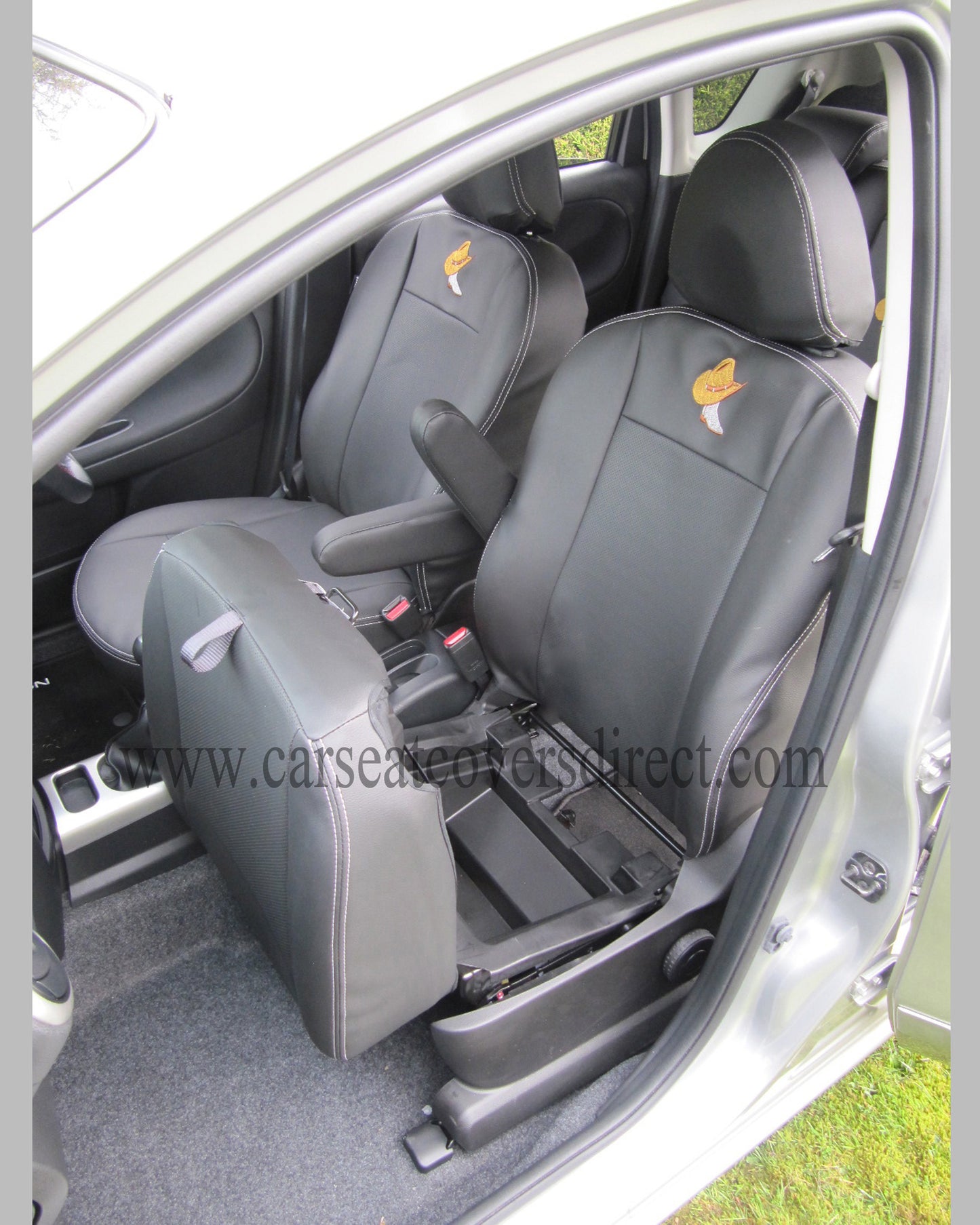 Nissan NOTE Seat covers