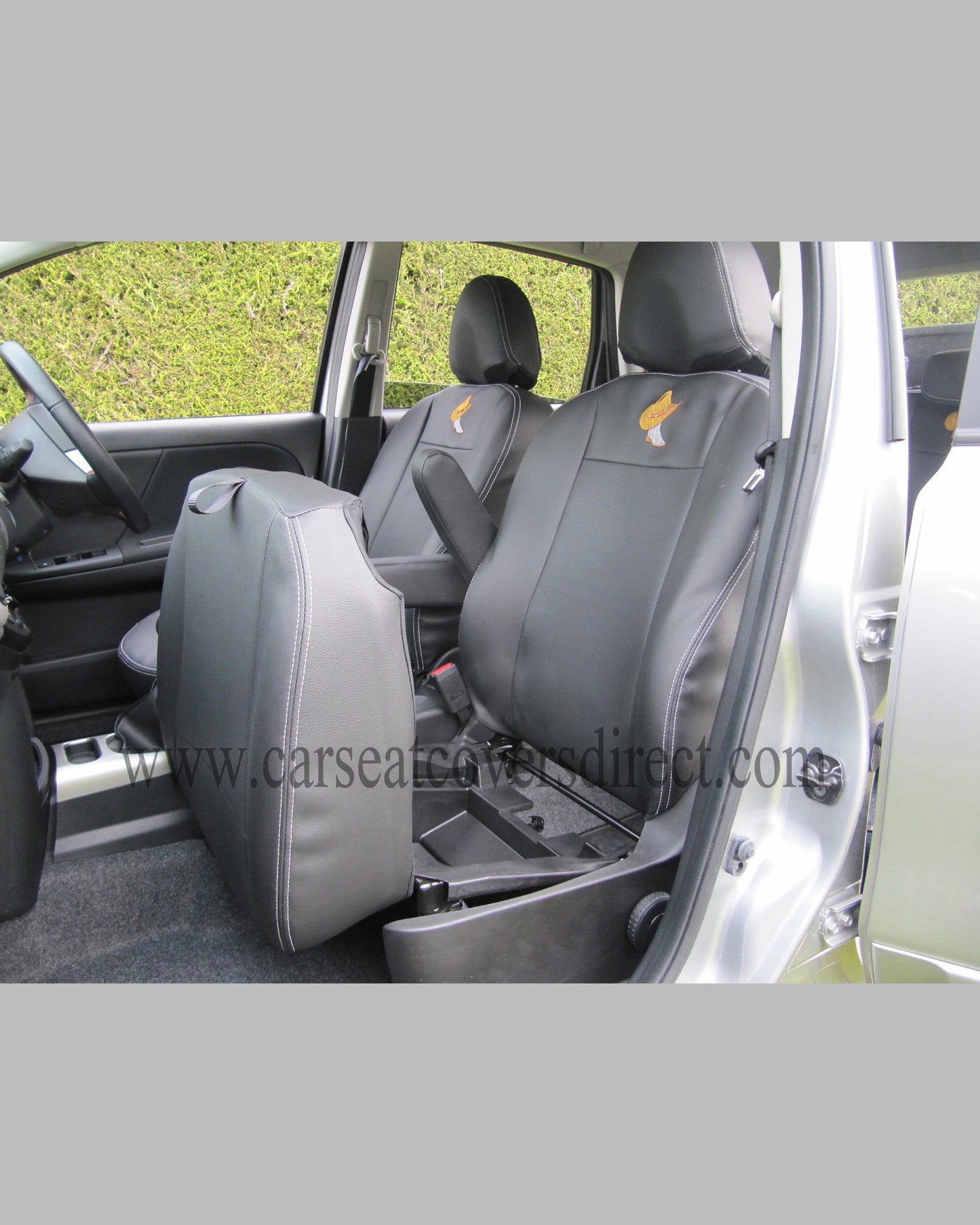 Nissan NOTE Seat covers