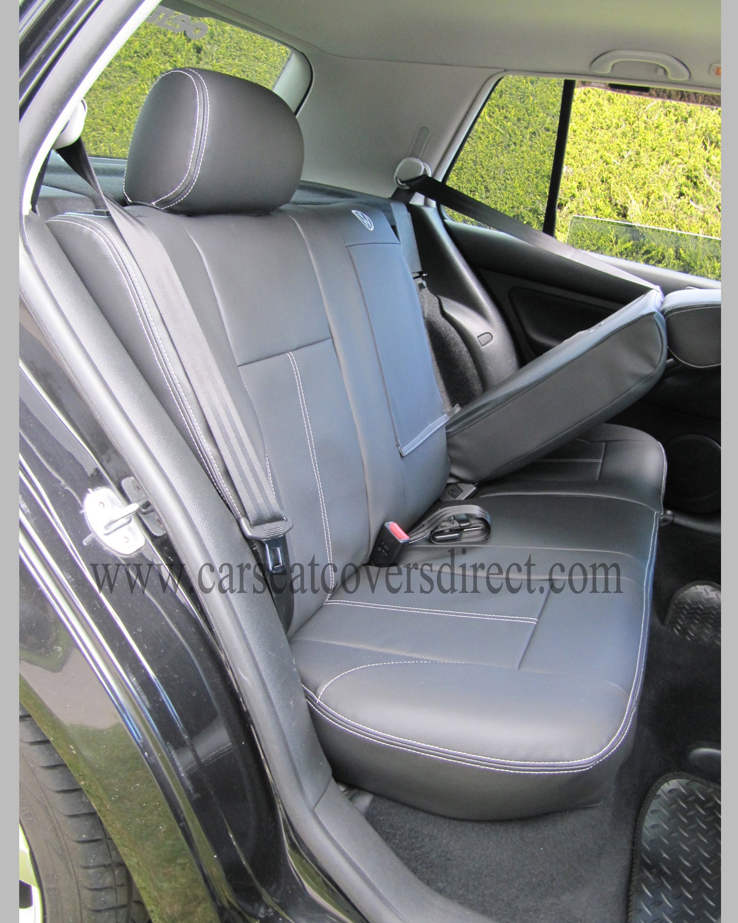 Volkswagen Golf MK4 -  Black Leatherette & Perforated Centre