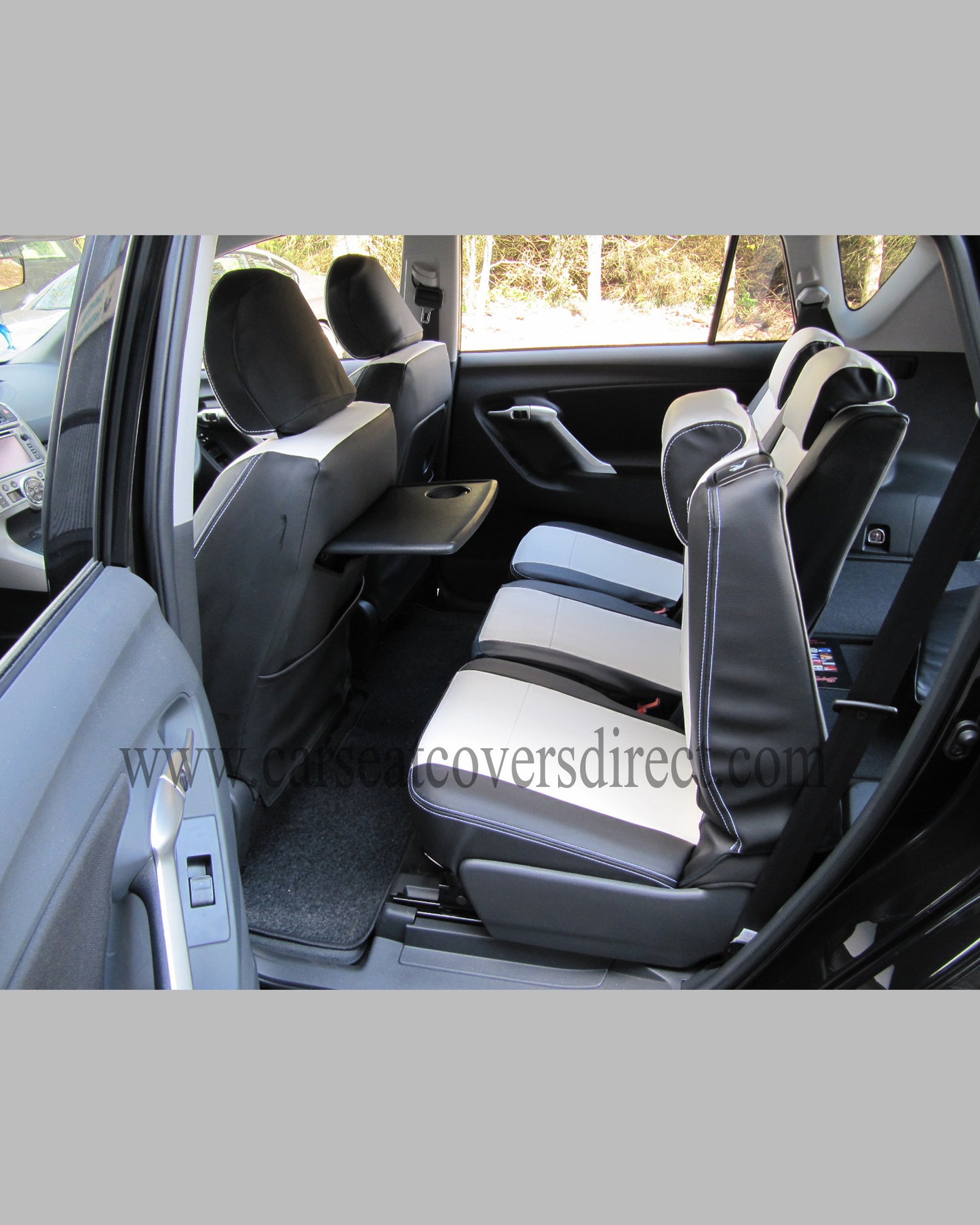 TOYOTA COROLLA VERSO x 5 seats
