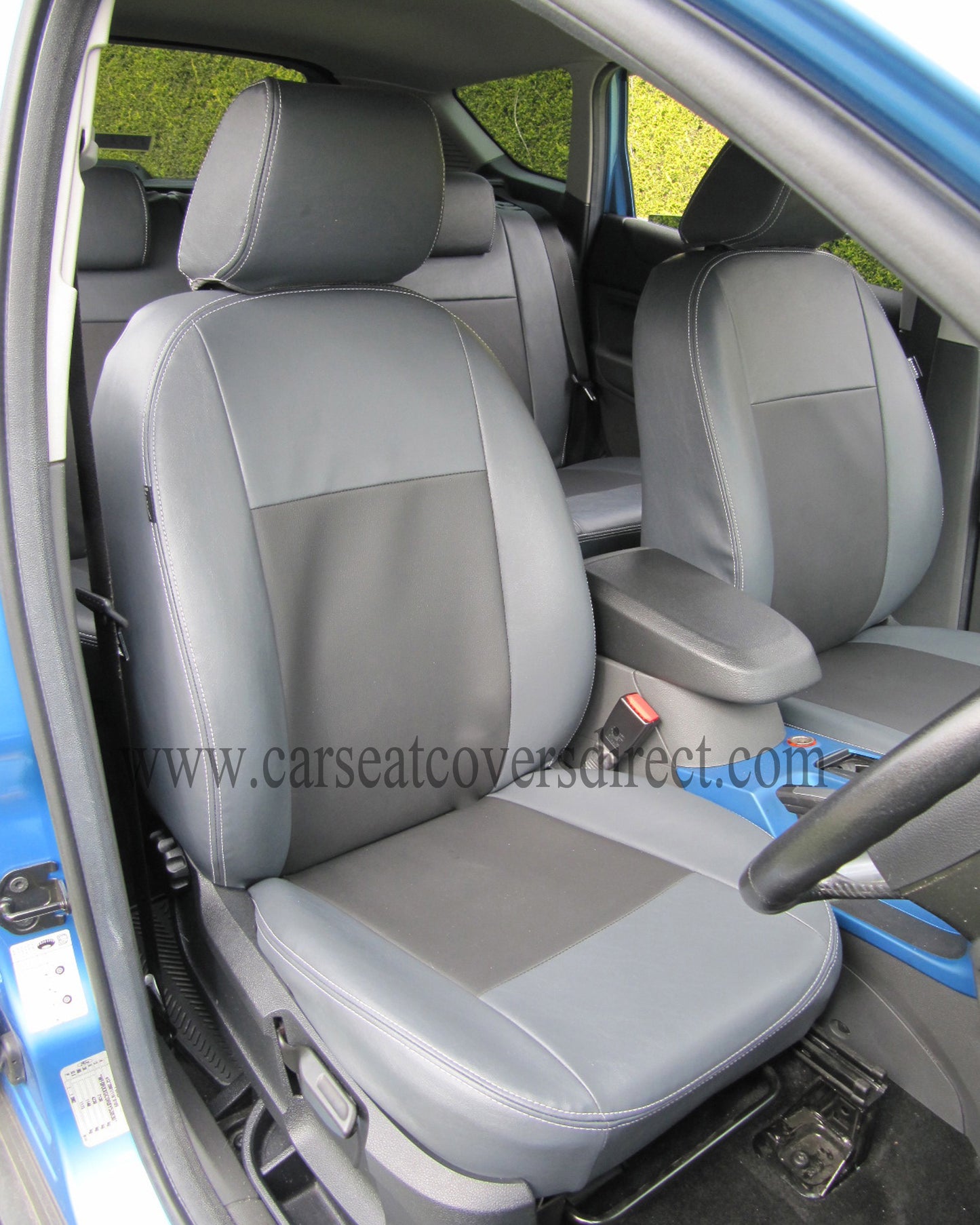 Ford Kuga 1st Gen Black & Grey Seat Covers