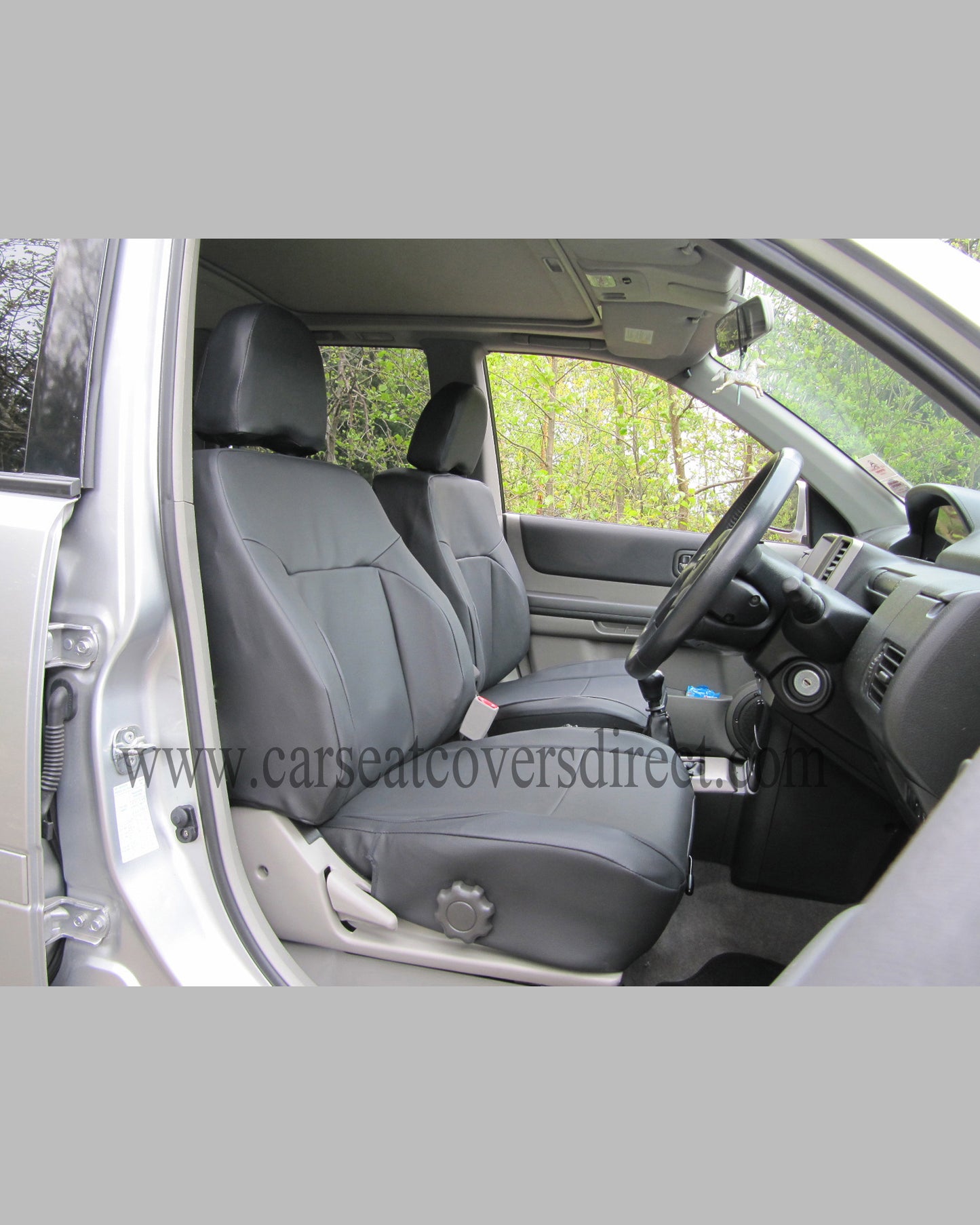 Nissan X-TRAIL Black Seat Covers