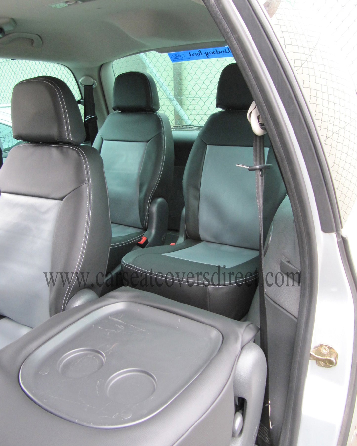 Ford Galaxy 2nd Gen Black Leatherette