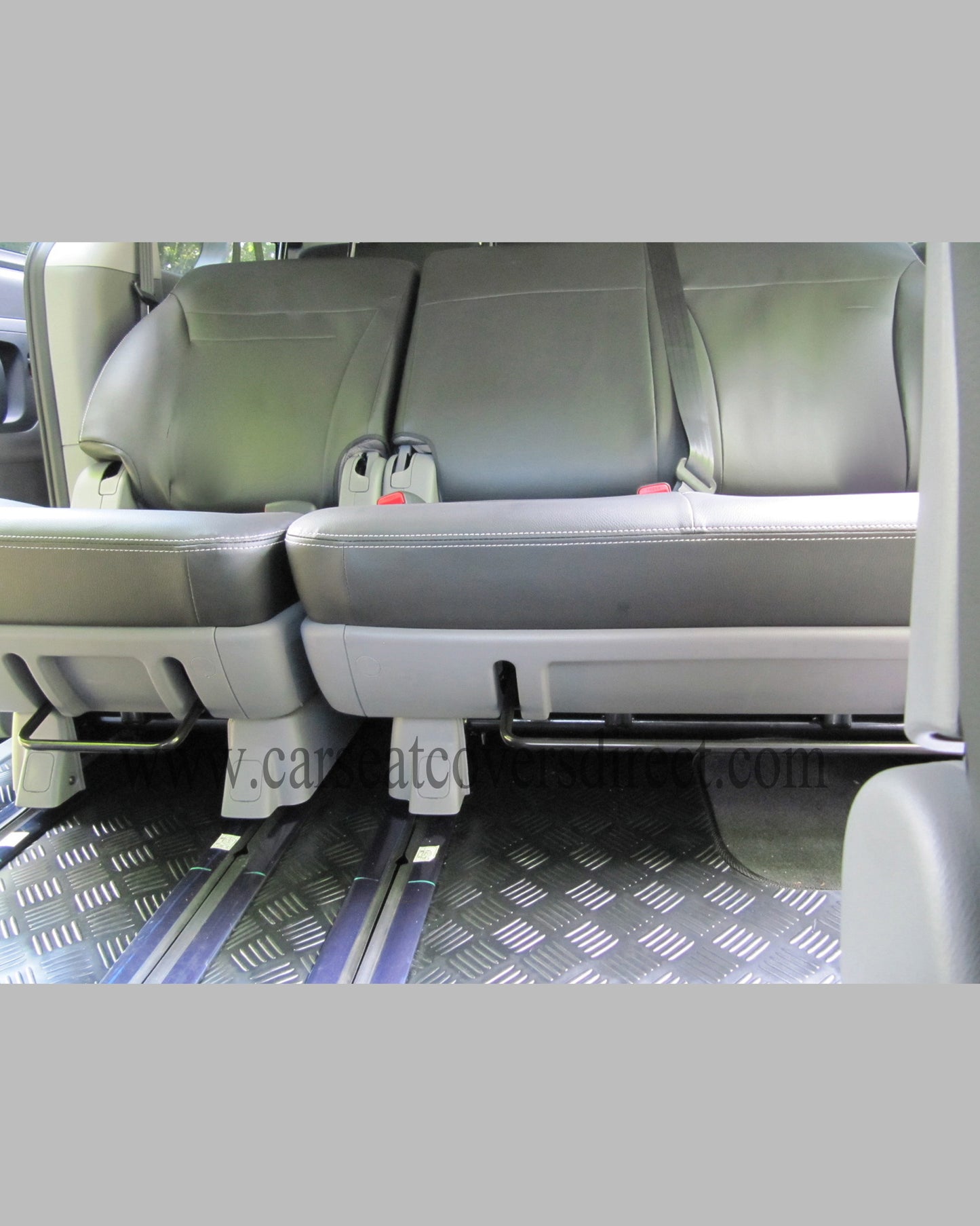 Hyundai i800 Leatherette Tailored Car Seat Covers for 8 Seats.