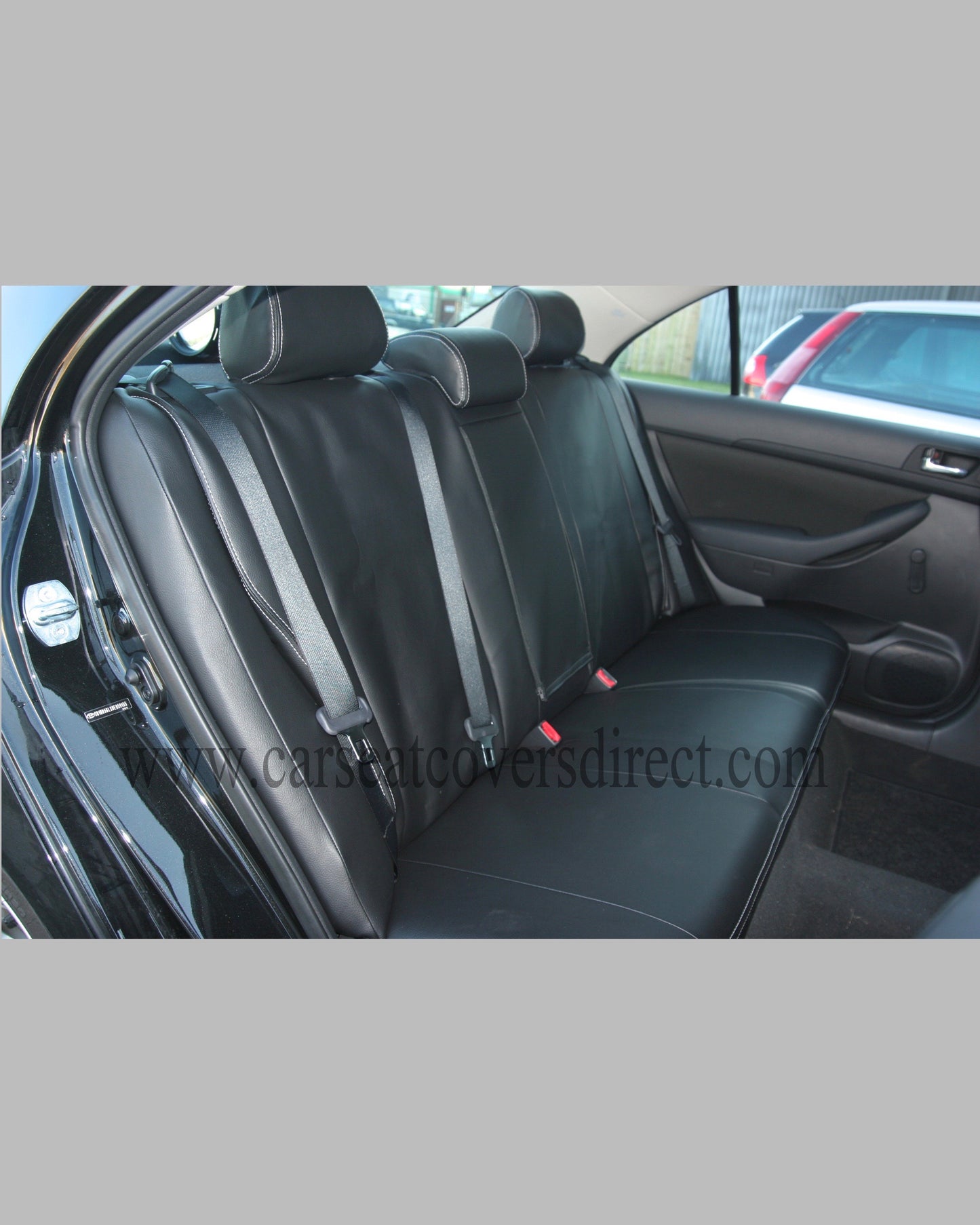 Toyota Avensis Leatherette seat covers