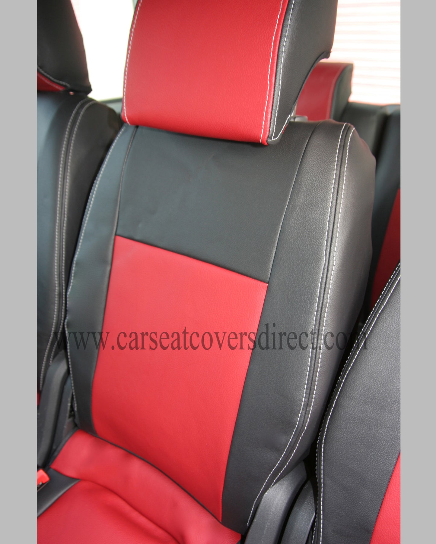 VOLKSWAGEN VW TOURAN Black & red Seat Covers 7 seats