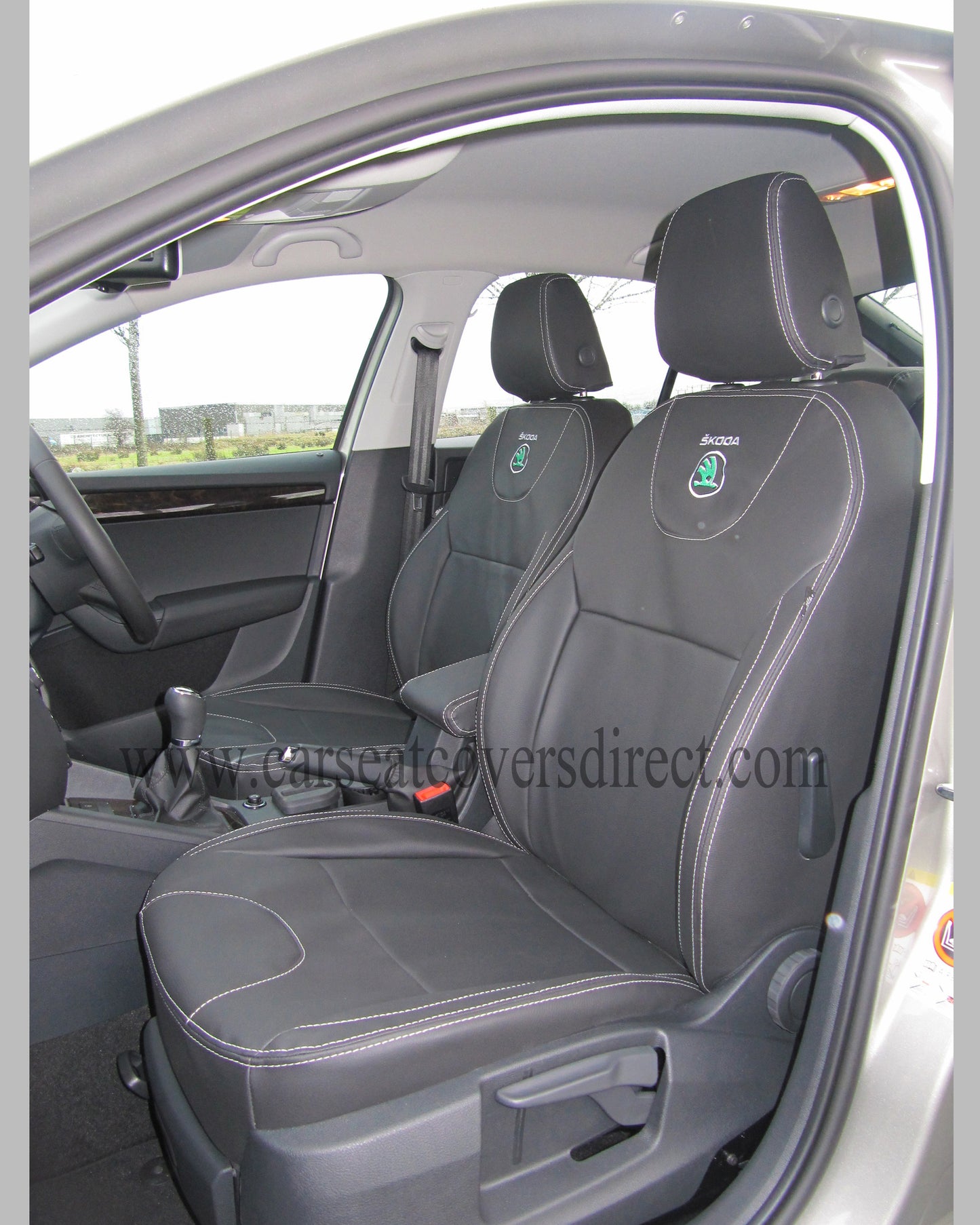Skoda OCTAVIA 3RD GEN Black Seat Covers