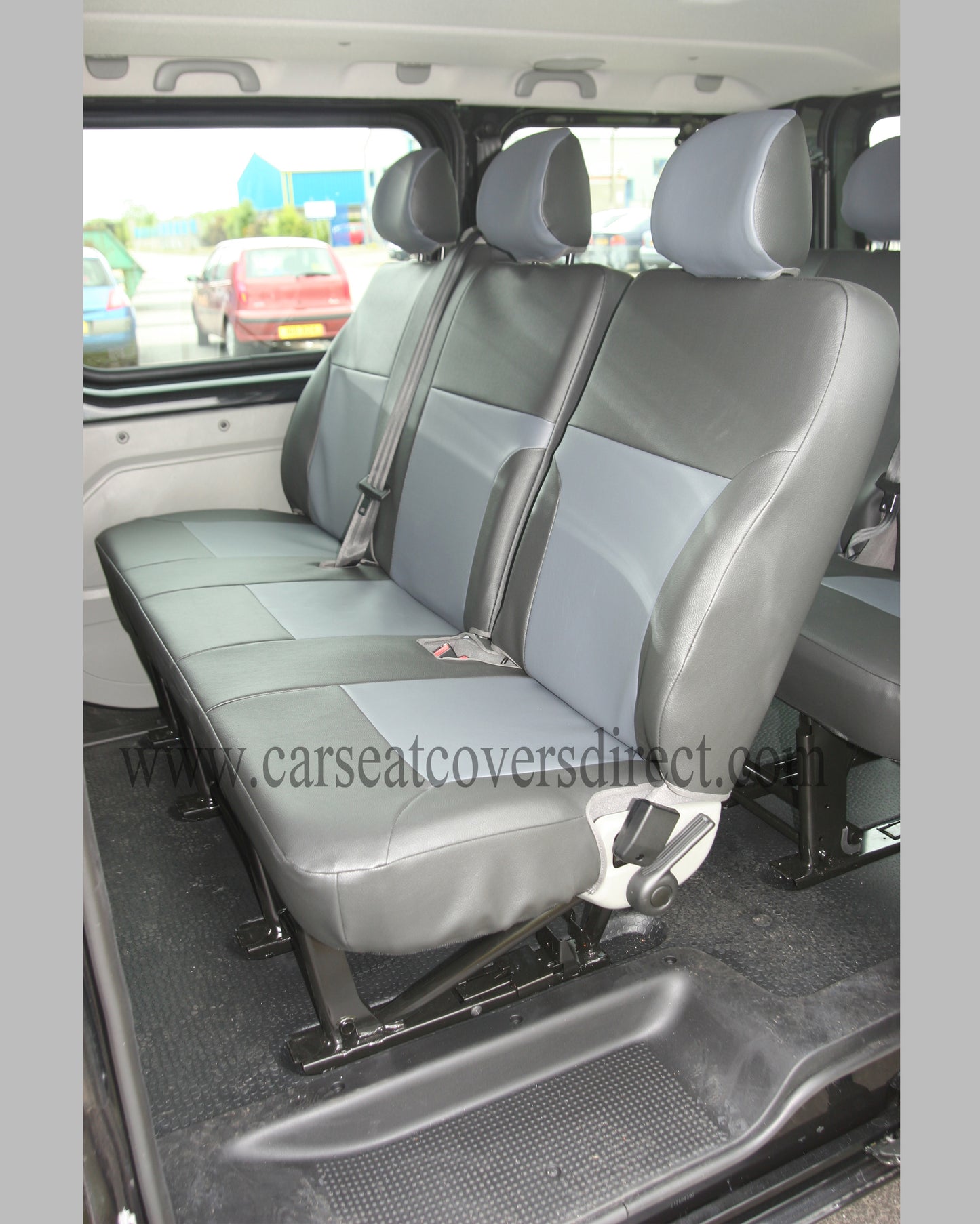 Renault Trafic 9 Seater Taxi Bus Seat Covers