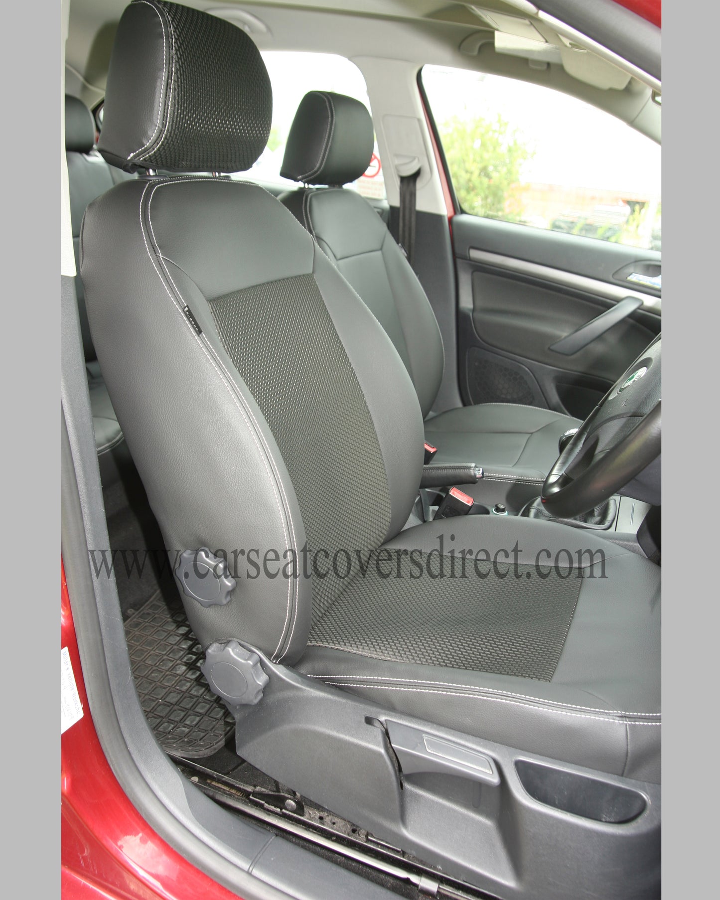 Skoda OCTAVIA 2ND GEN Black Seat Covers