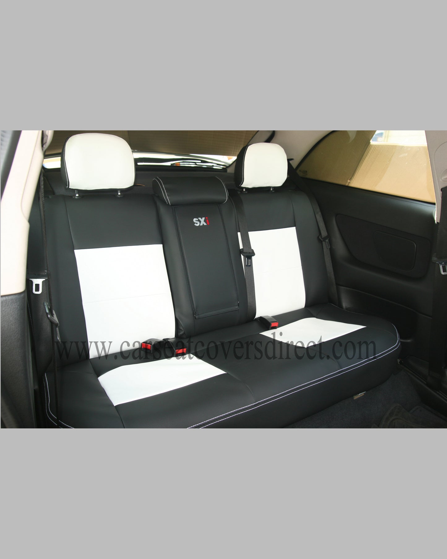 Opel ASTRA G Black & White Seat Covers