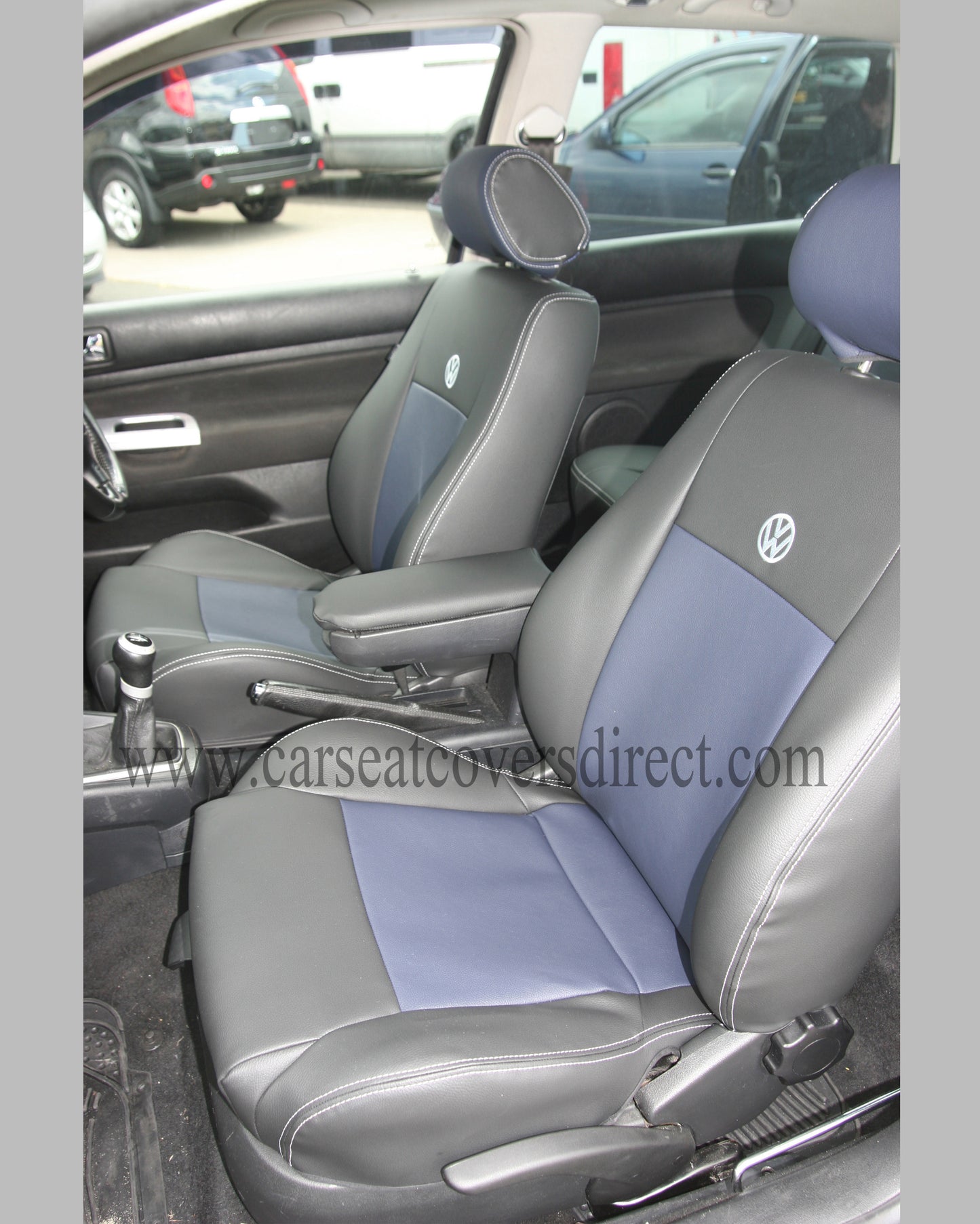 Volkswagen Golf Mk4 Black & Blue