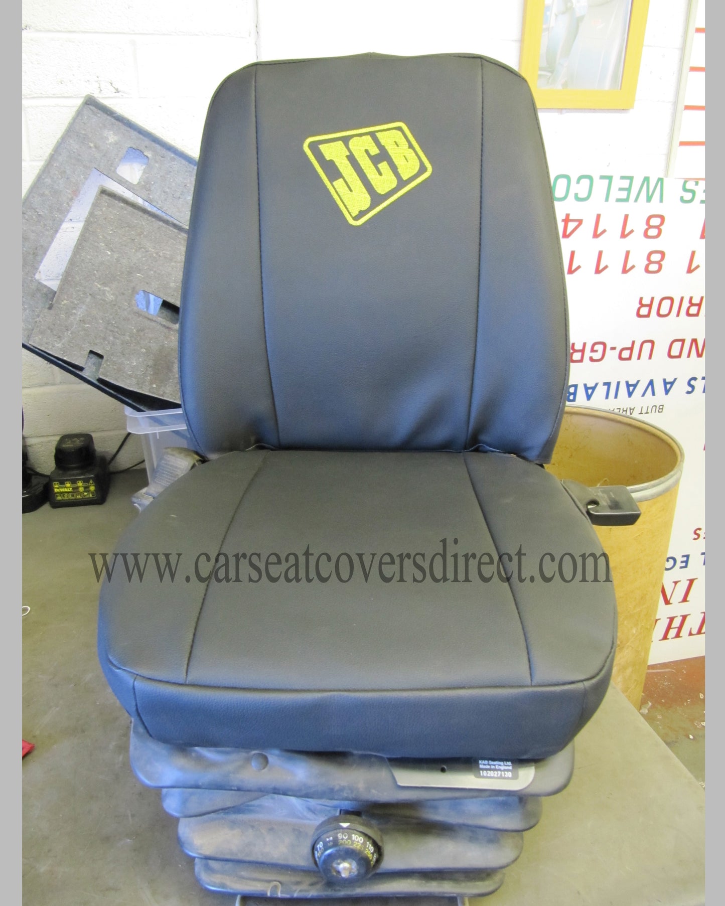 JCB 416 Black Leatherette + Logo