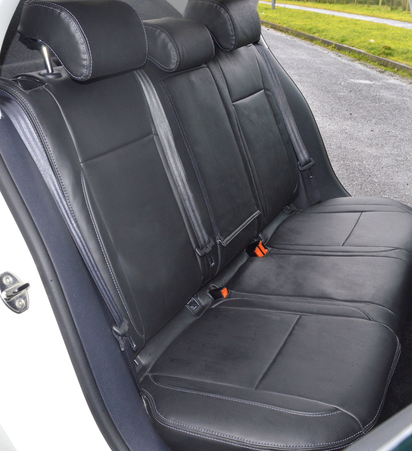 Volkswagen Golf MK6 Black Foam Backed