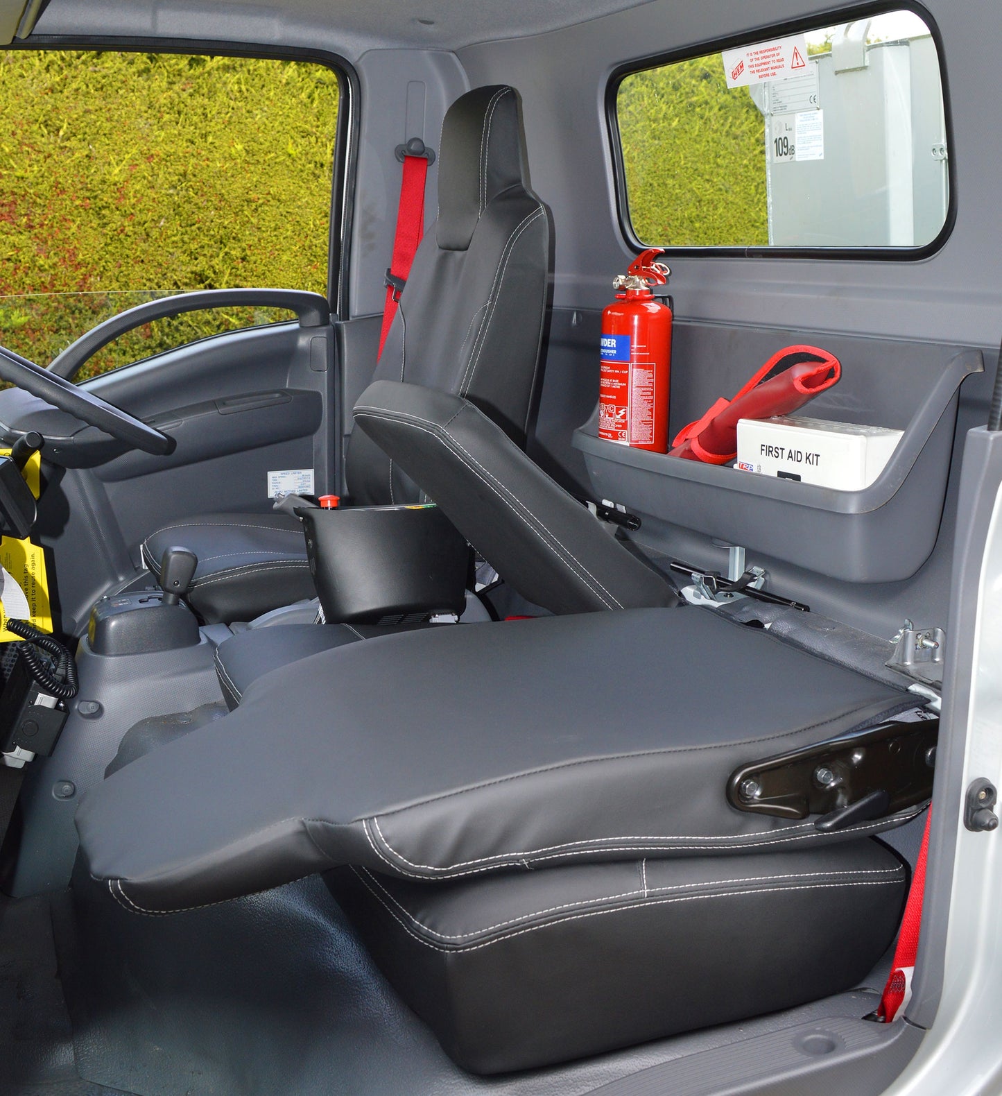 Isuzu Truck N75 Tailored Waterproof Leatherette Seat Covers