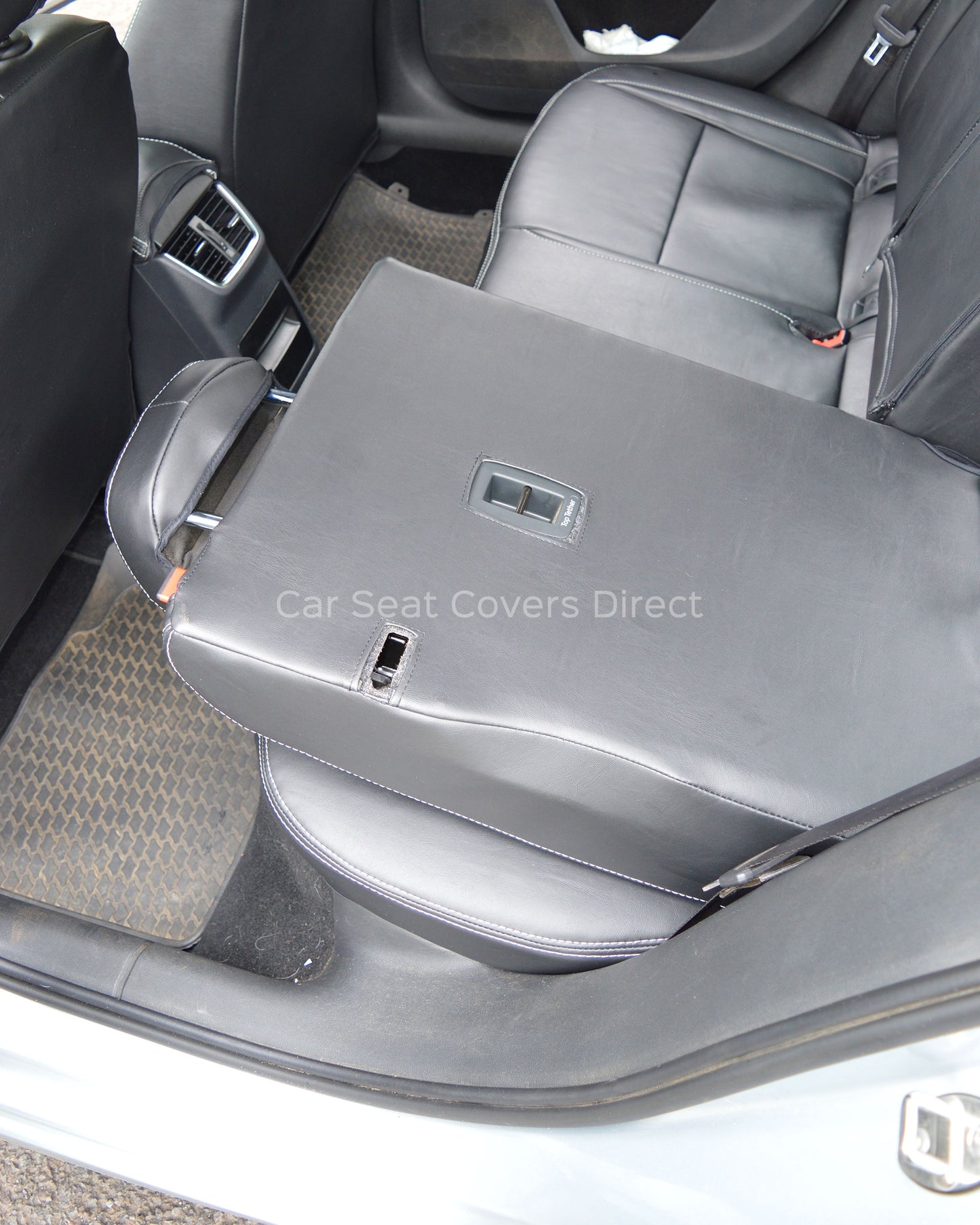 Skoda Octavia Tailored Car Seat Covers - Black Leatherette & Silver Stitching
