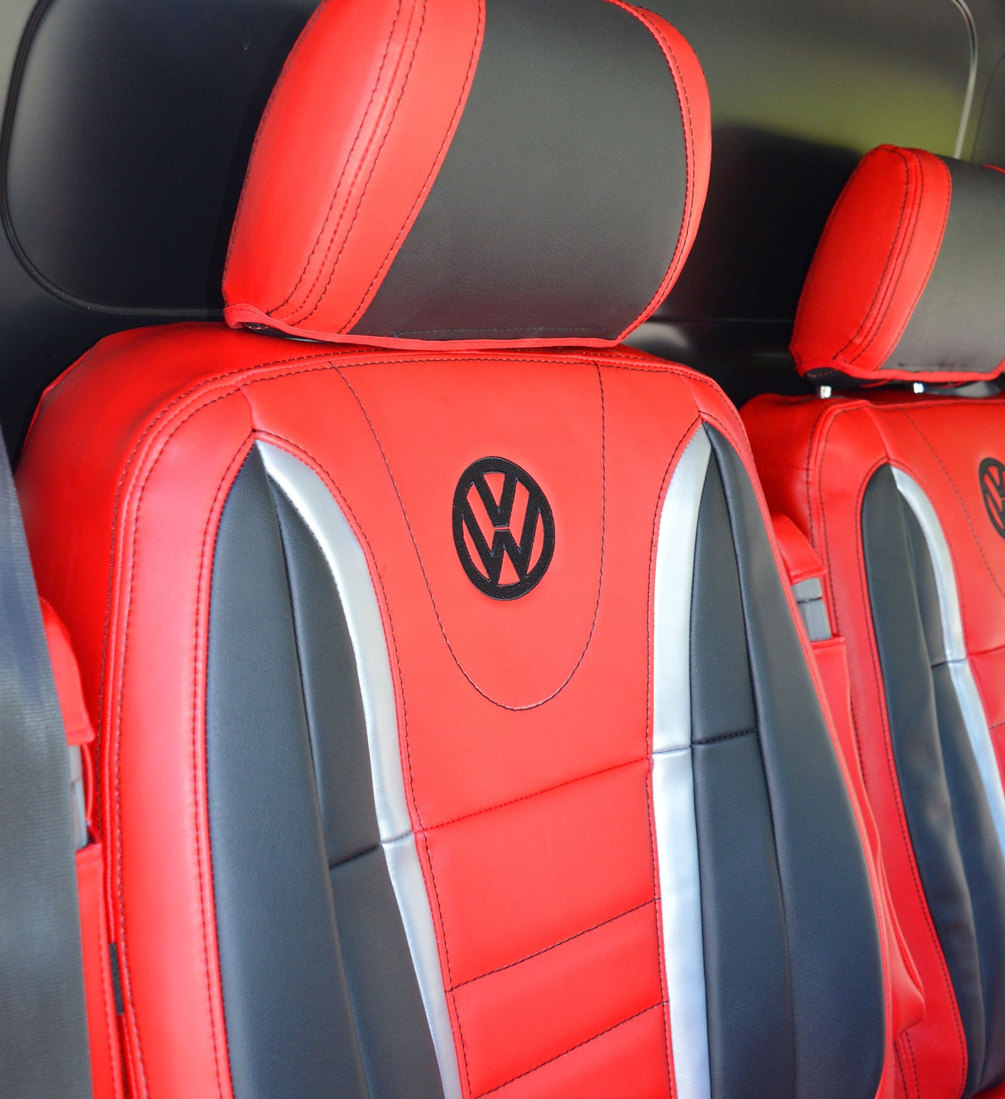 VW Transporter T6 Seat Covers - Raceline Design Red & Black