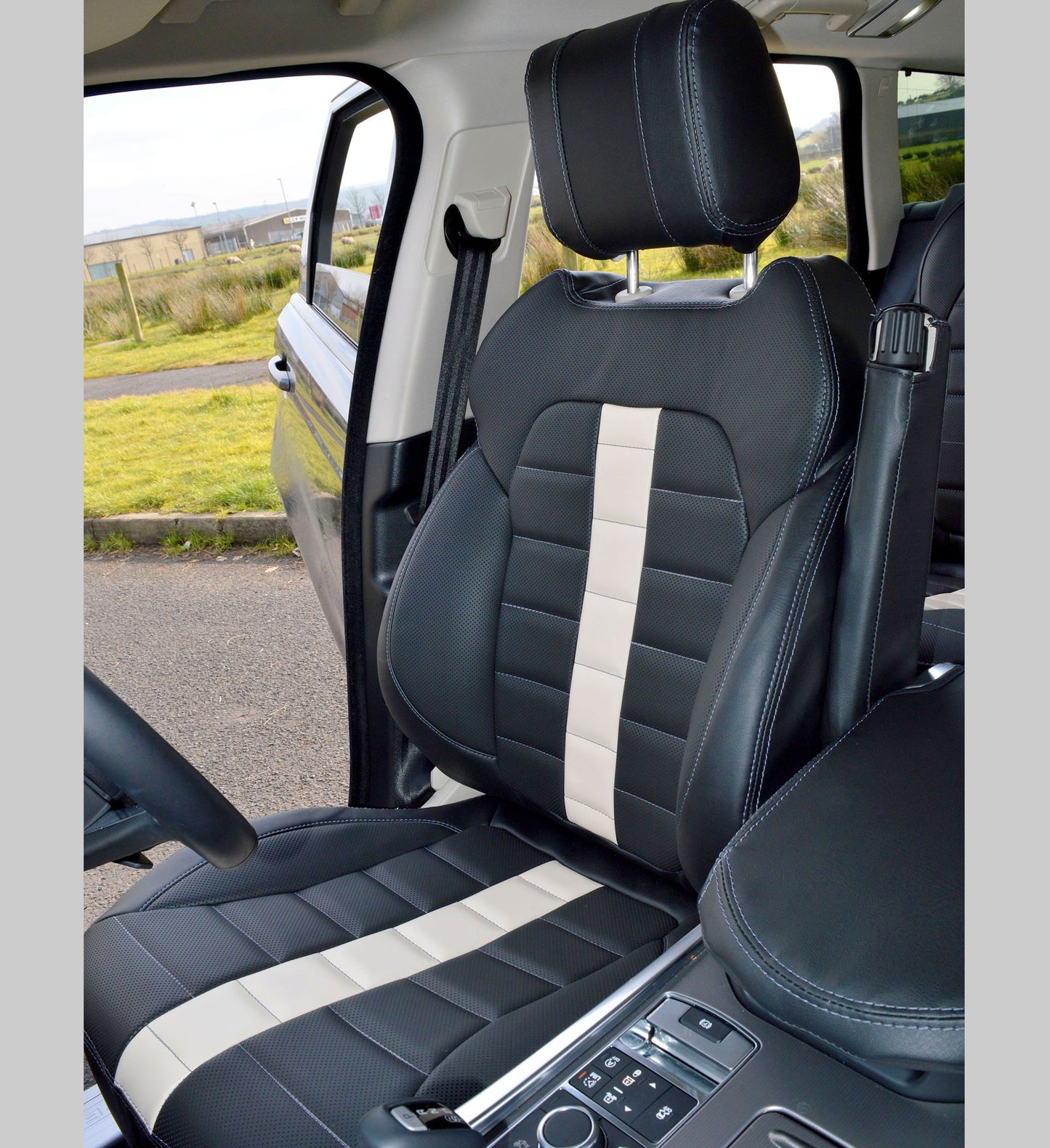 Range Rover Sport HSE 2nd Gen Tailored Seat Covers (2014 - Present)