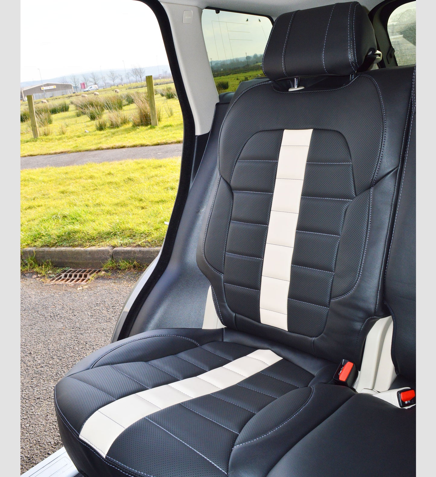 Range Rover Sport HSE 2nd Gen Tailored Seat Covers (2014 - Present)