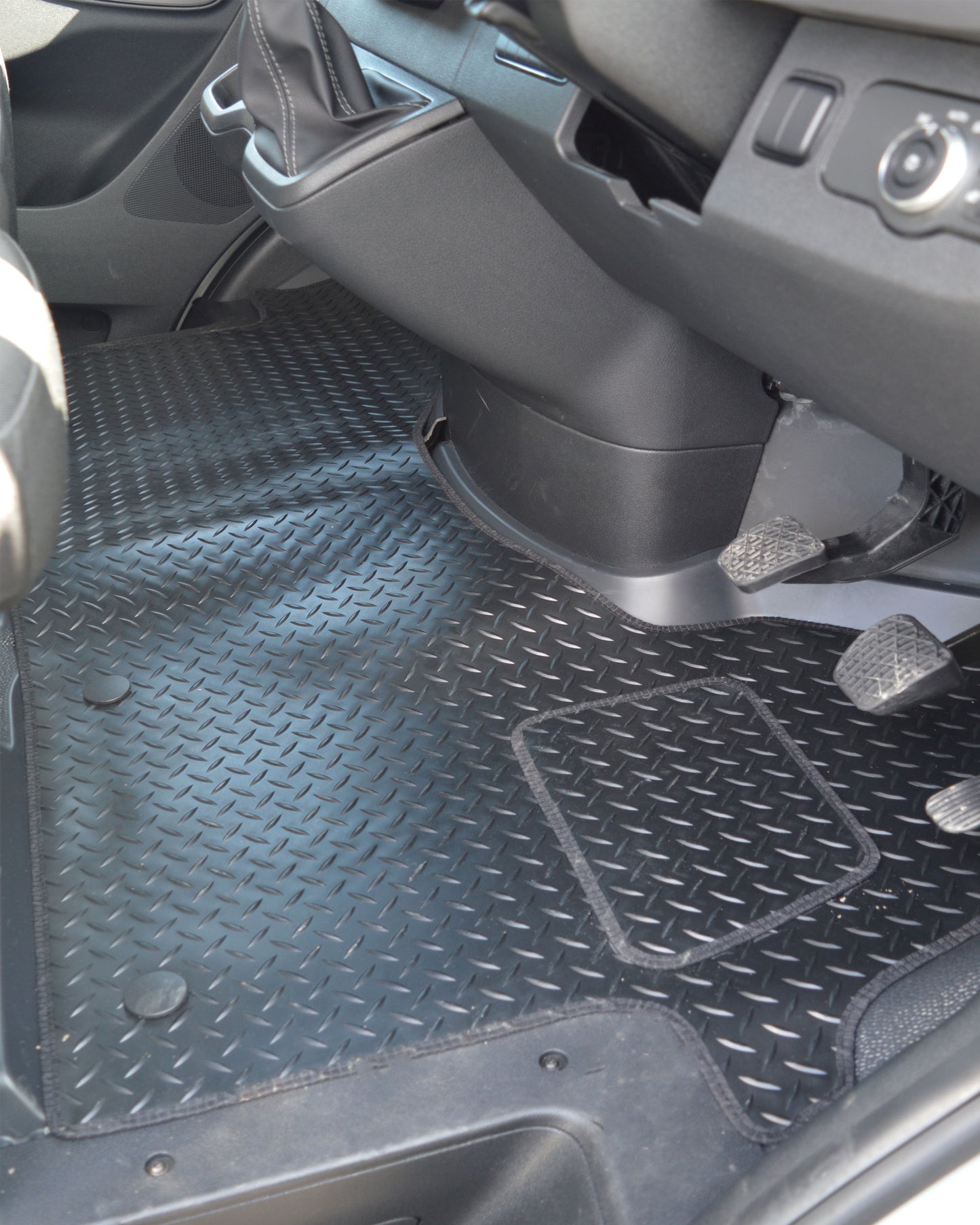 Mercedes Sprinter - Rubber Heavy Duty Full Cover Floor Mats - 2019 - Present