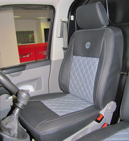Volkswagen Transporter T5 - Black & Forli Centres